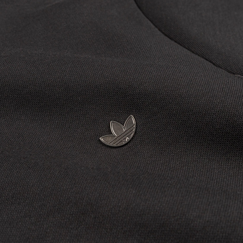 Оригінальна Premium Track Top Adidas – вид ззаду