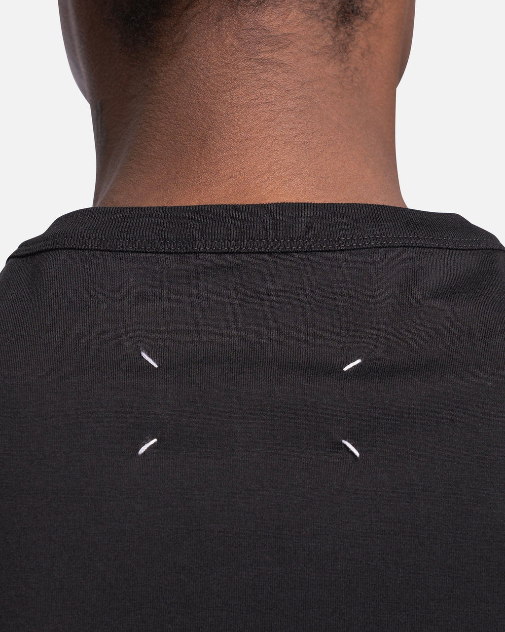 Оригінальна Embroidered Logo T-Shirt In Black Maison margiela – збільшений вид