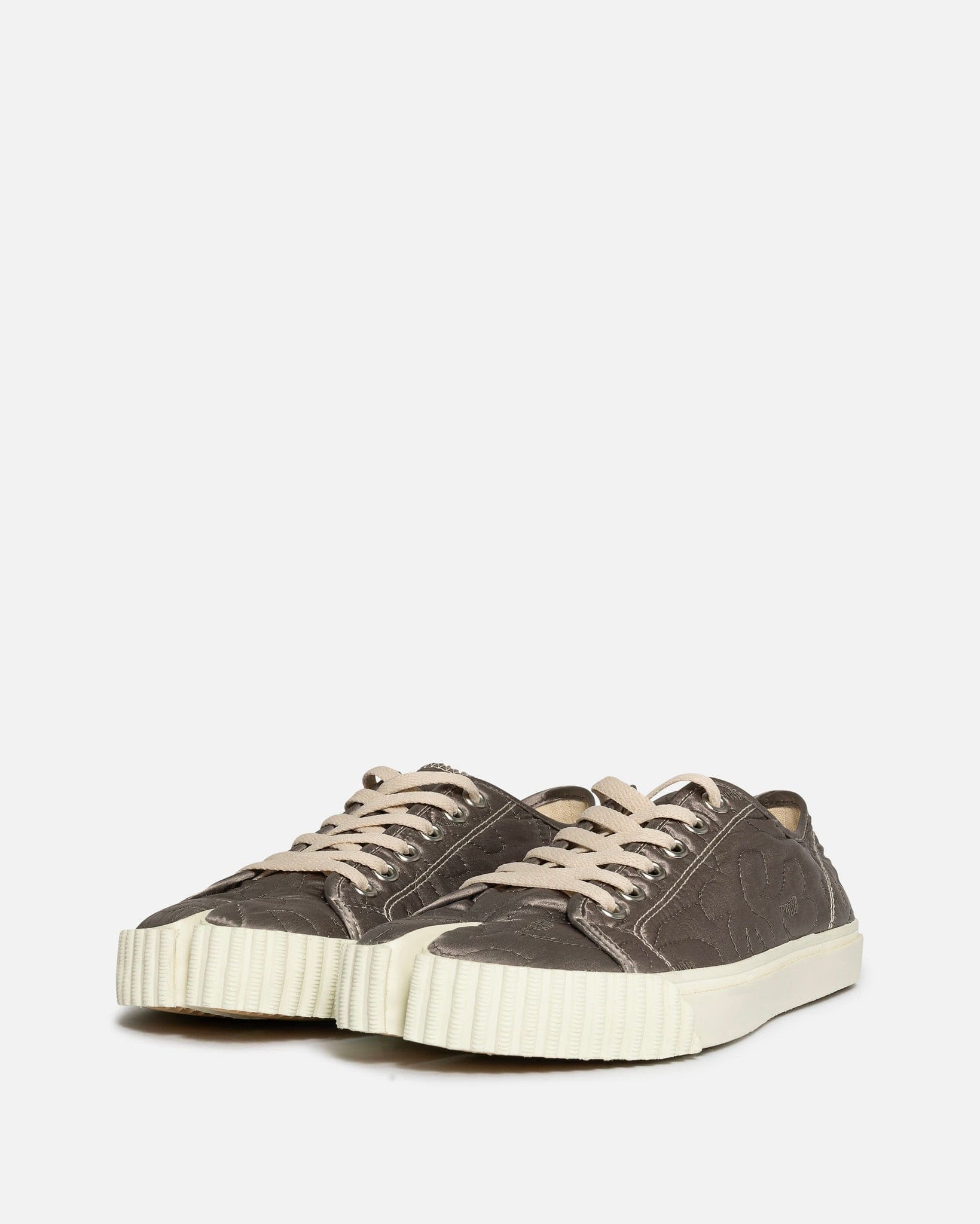 Embroidered Tabi Sneaker In Grey Maison margiela оригінал – Купити в Україні – вид ззаду