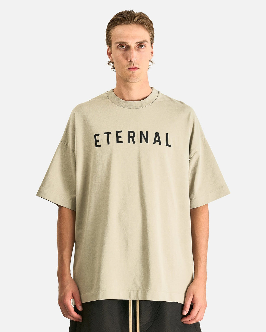 Eternal Tee In Dove Grey Fear of god – Гарантія оригінальності – боковий вид