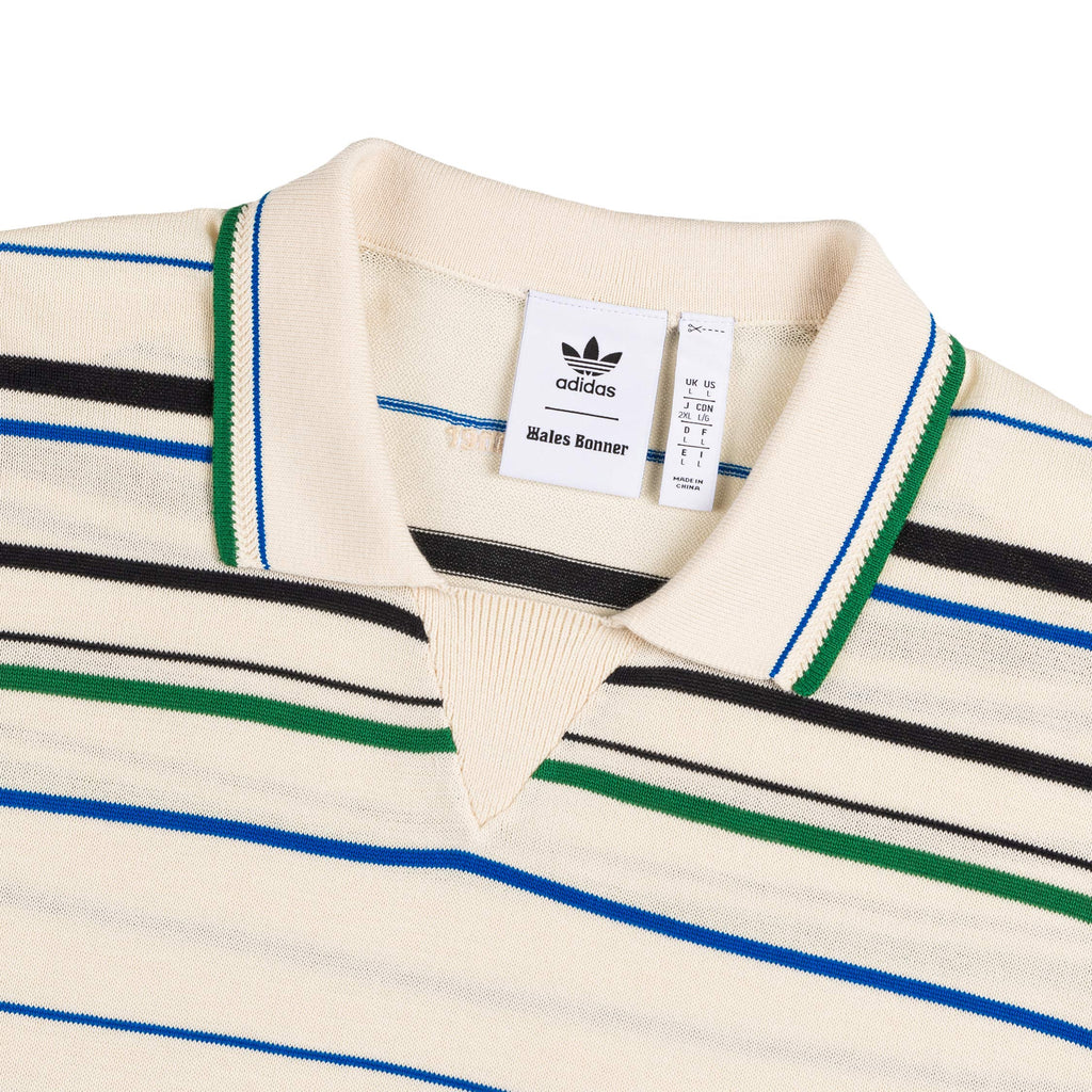 Оригінальна Knit Polo Adidas – вид ззаду