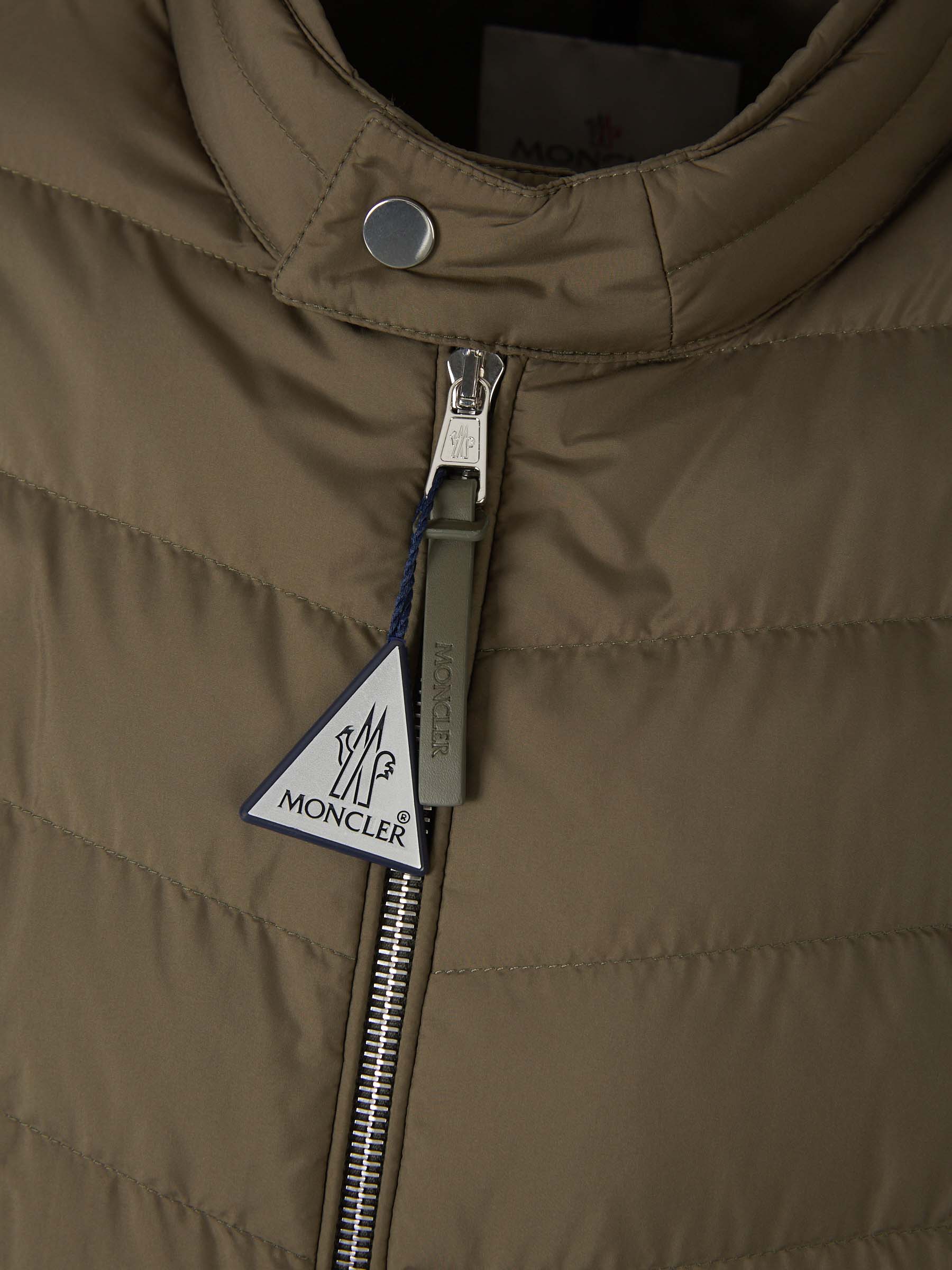 Оригінальна Logo Quilted Jacket Moncler – збільшений вид