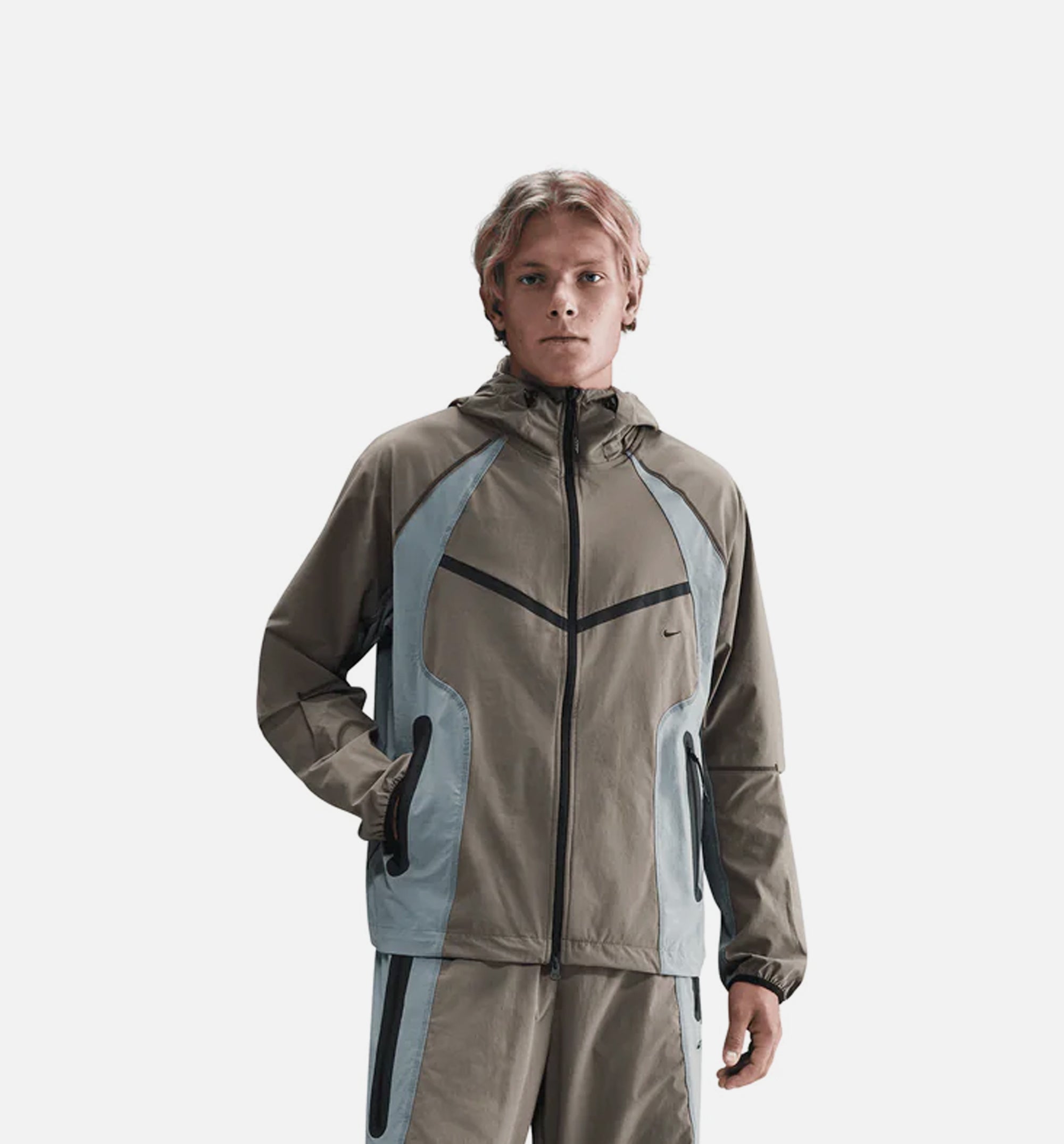 Tech Dri Fit Woven Color Block Windrunner Loose Mens Jacket Nike оригінал – Купити в Україні – боковий вид