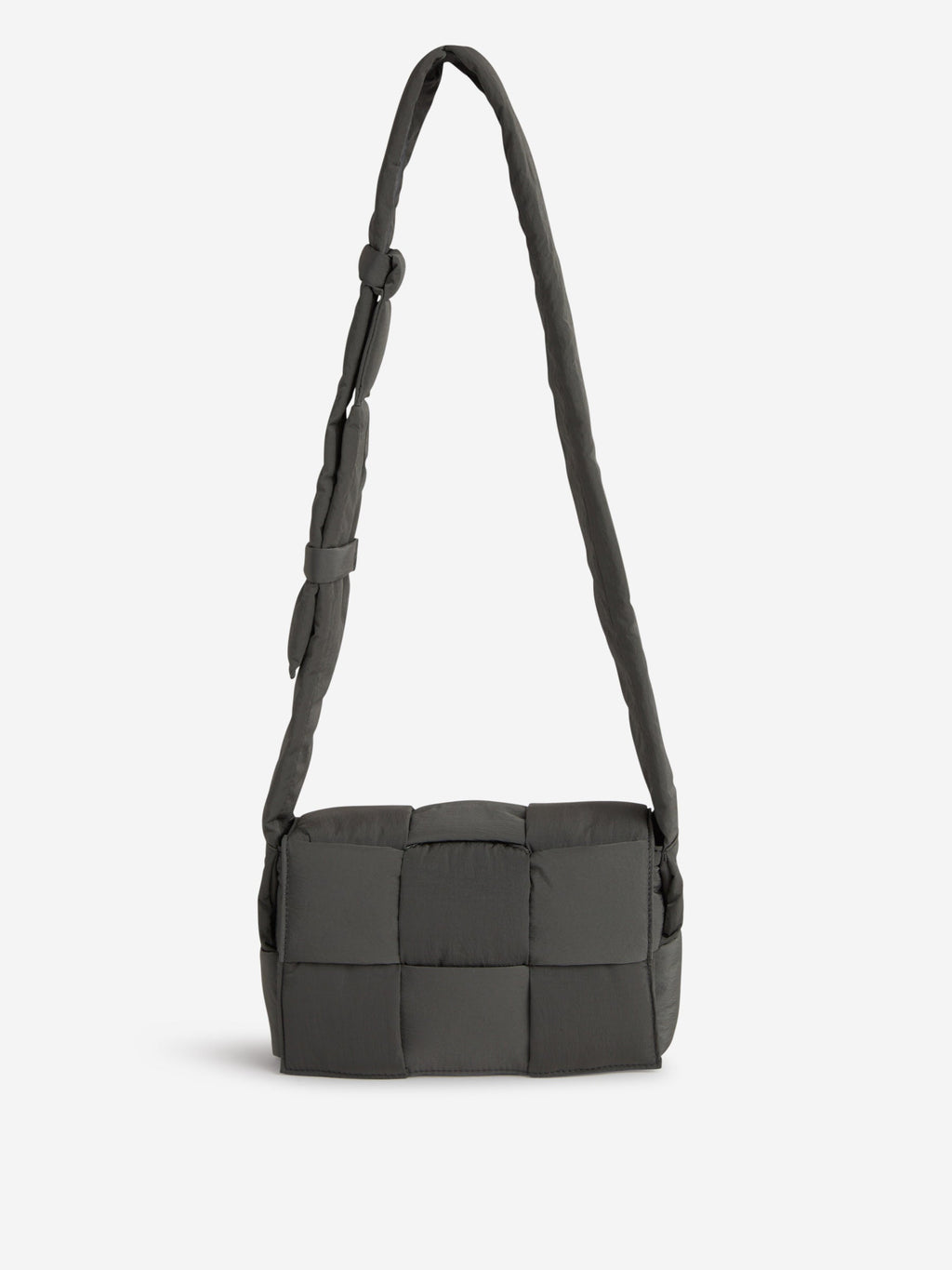 Padded Tech Cassette S Bag Bottega veneta оригінал – Купити в Україні – вид ззаду