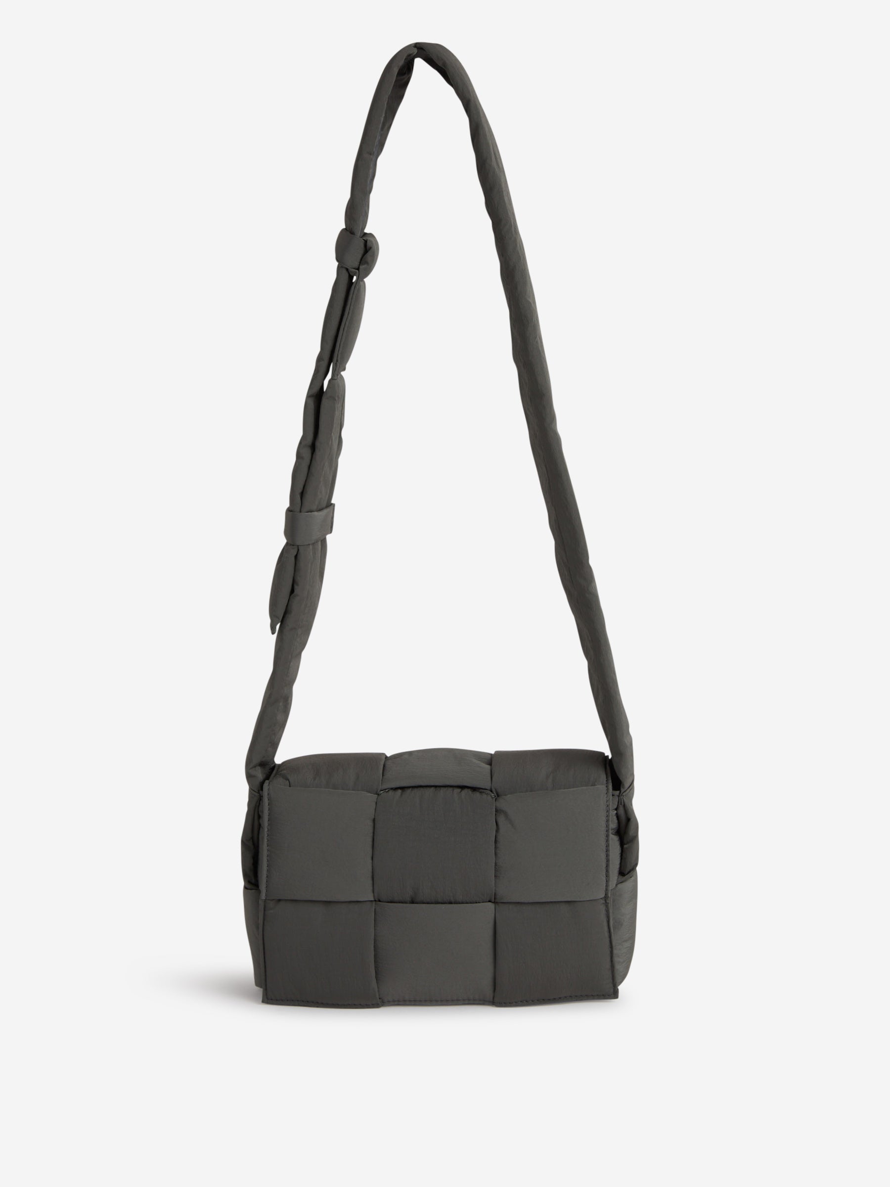 Padded Tech Cassette S Bag Bottega veneta оригінал – Купити в Україні – вид ззаду