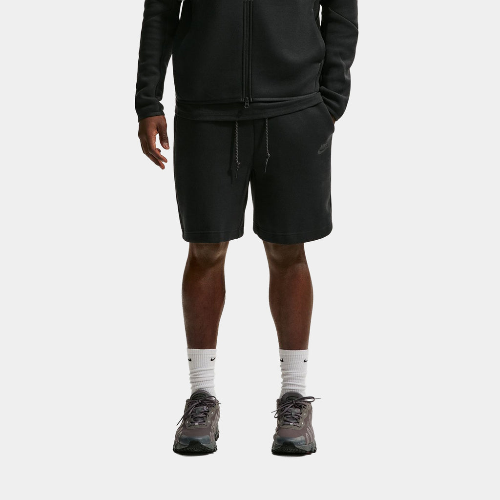 Оригінальна Tech Fleece Mens Shorts Nike – боковий вид