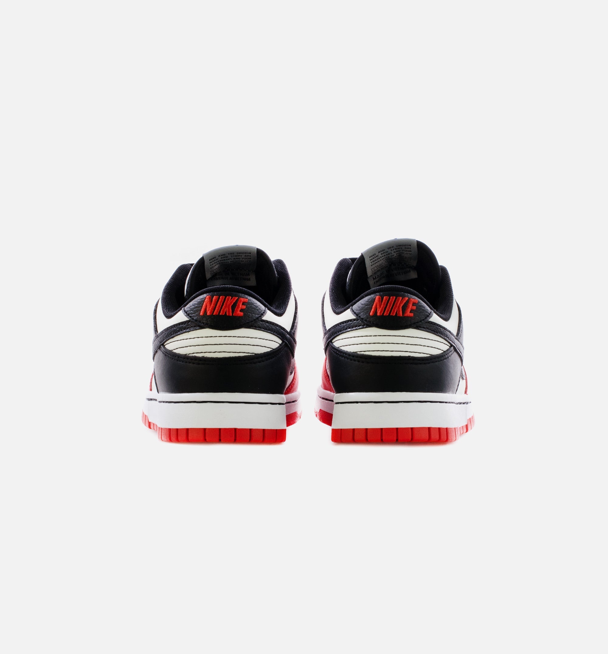 Оригінальна Nba Dunk Low Emb Chicago Mens Lifestyle Shoe Nike – збільшений вид