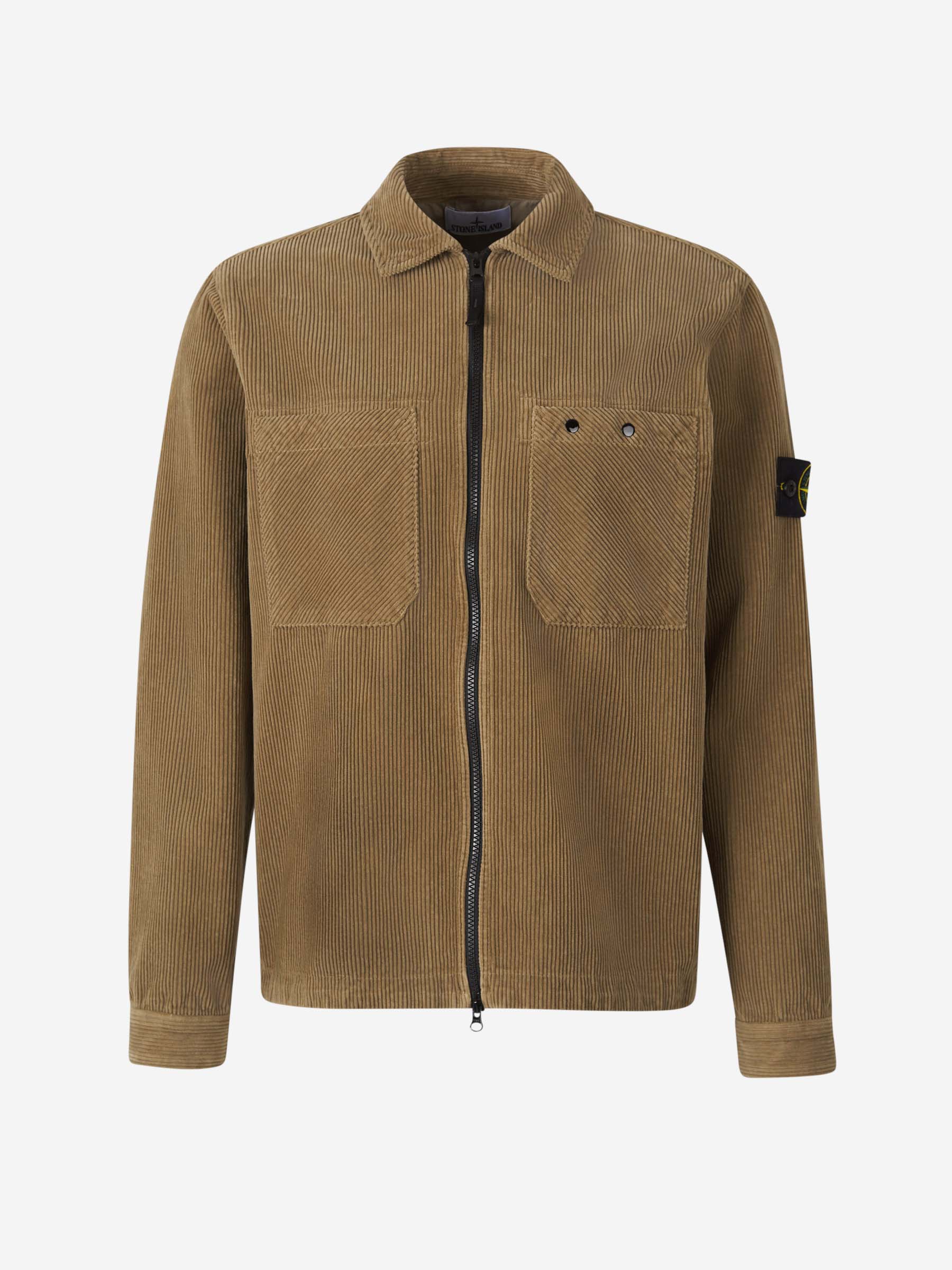 Logo Corduroy Jacket Stone island – Гарантія оригінальності – боковий вид