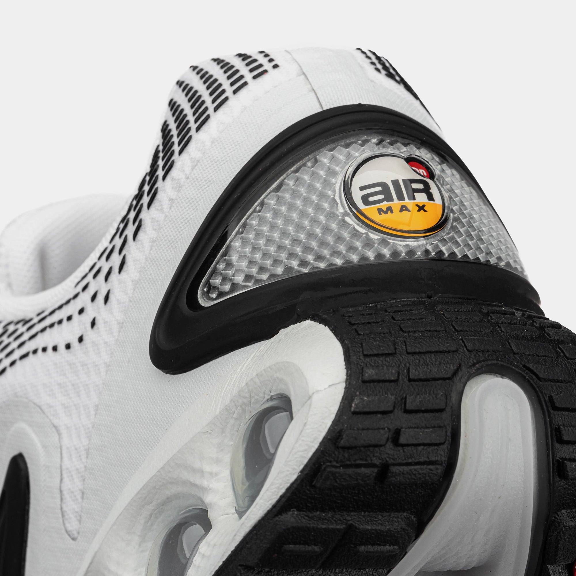 Air Max Dn Mens Running Shoes Nike оригінал – Купити в Україні – детальний вид