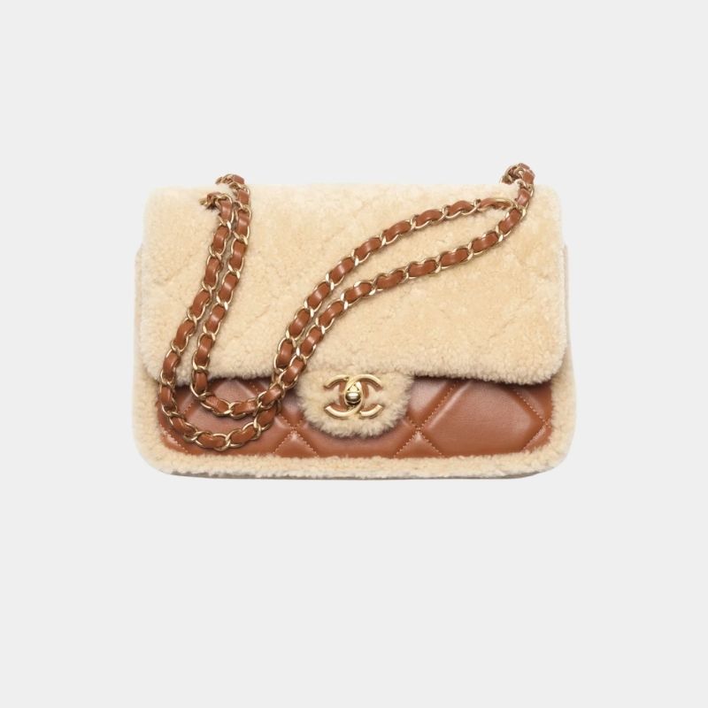 Flap Bag Fall-Winter 2024 Chanel оригінал – Купити в Україні – боковий вид