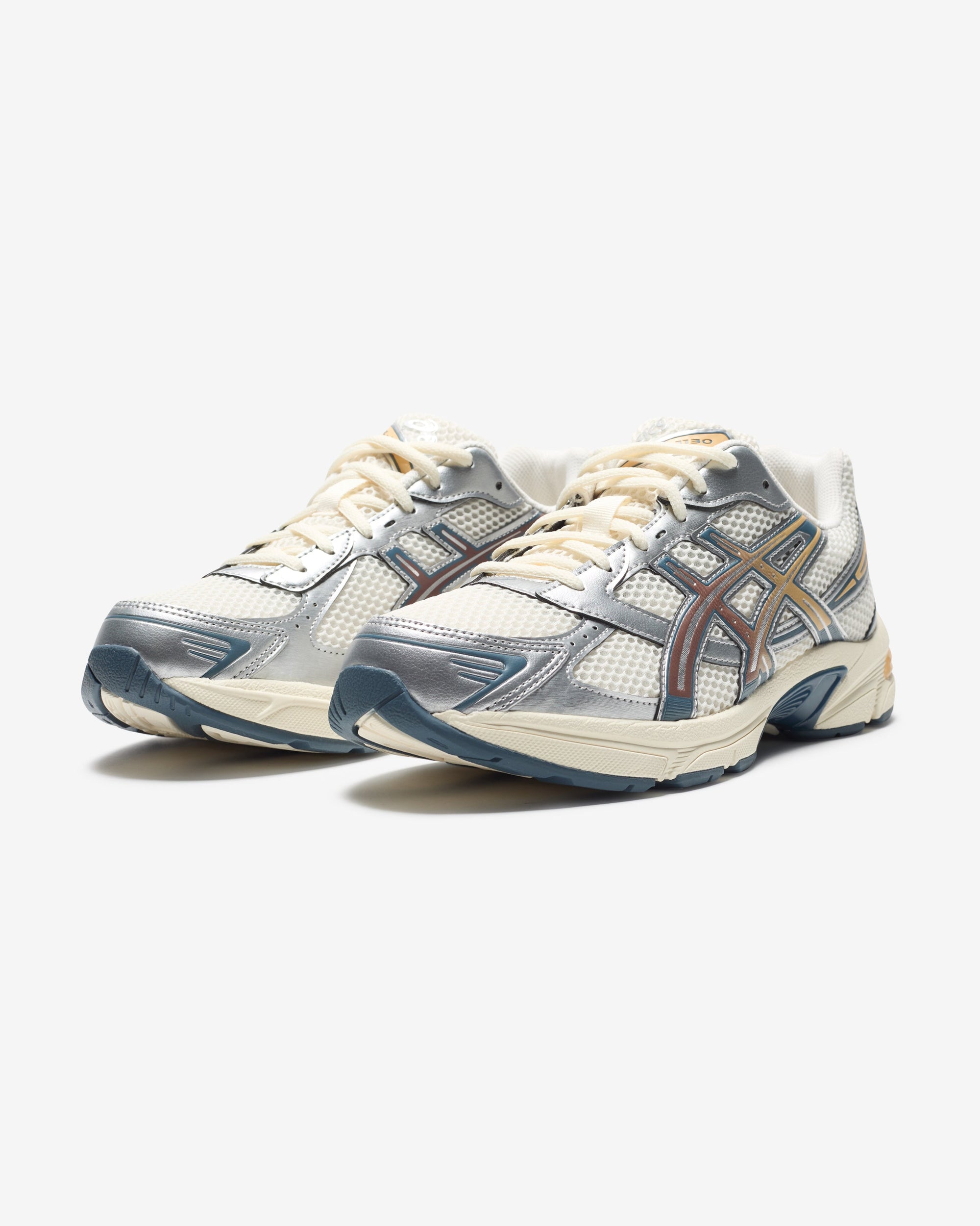 Оригінальна Gel 1130 Cream Asics – боковий вид