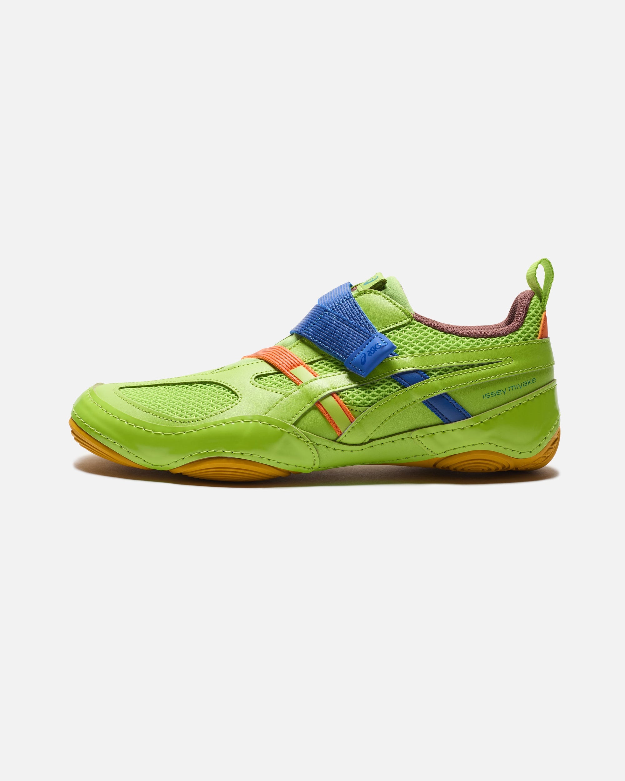 X Issey Miyake Hyper Taping Green Asics оригінал – Купити в Україні – вид ззаду