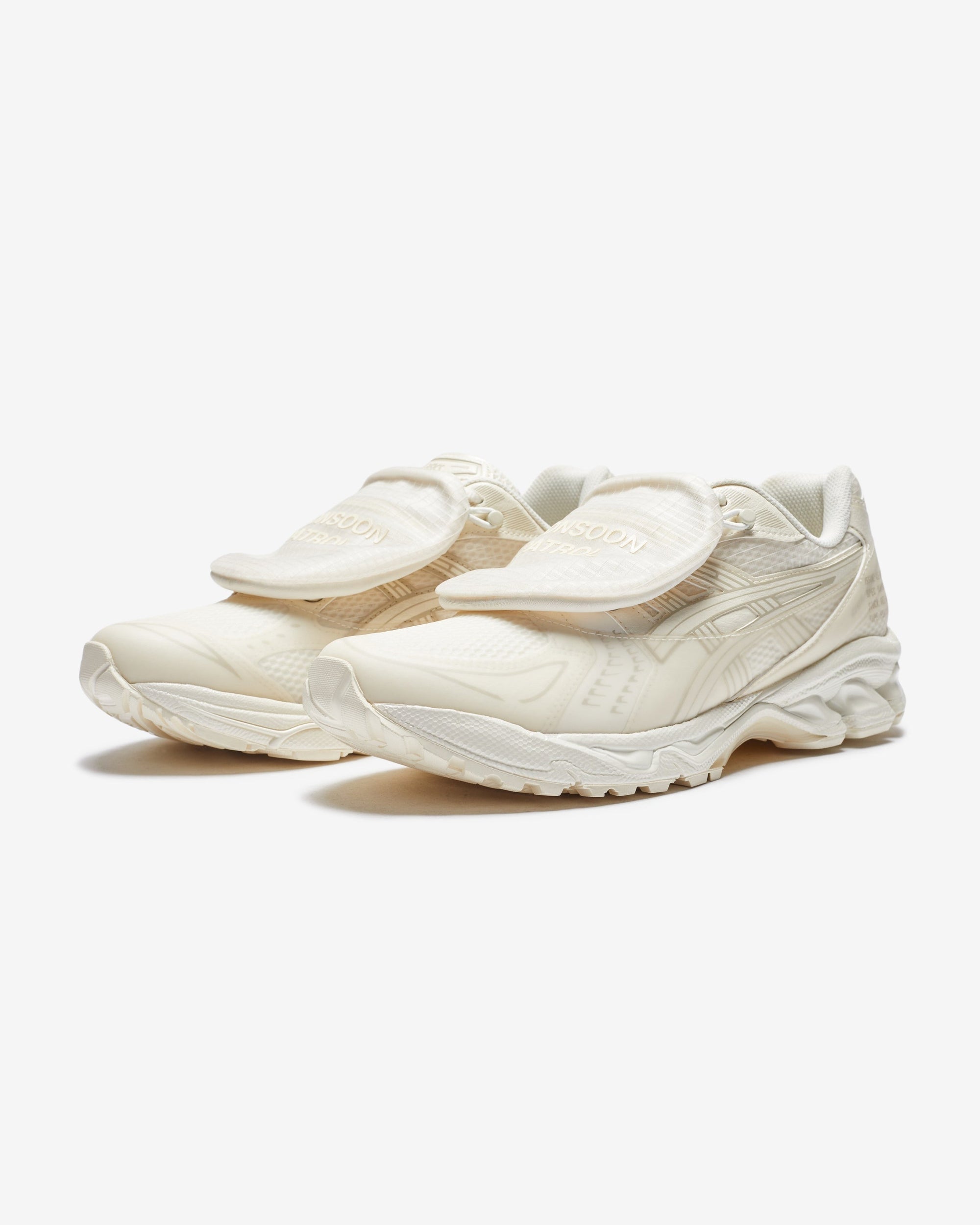 Asics Footwear оригінал | Швидка доставка Україна – боковий вид