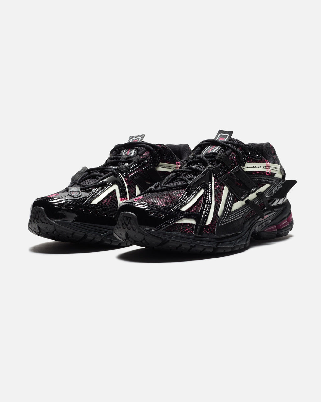 1906 Black New balance оригінал – Купити в Україні – боковий вид