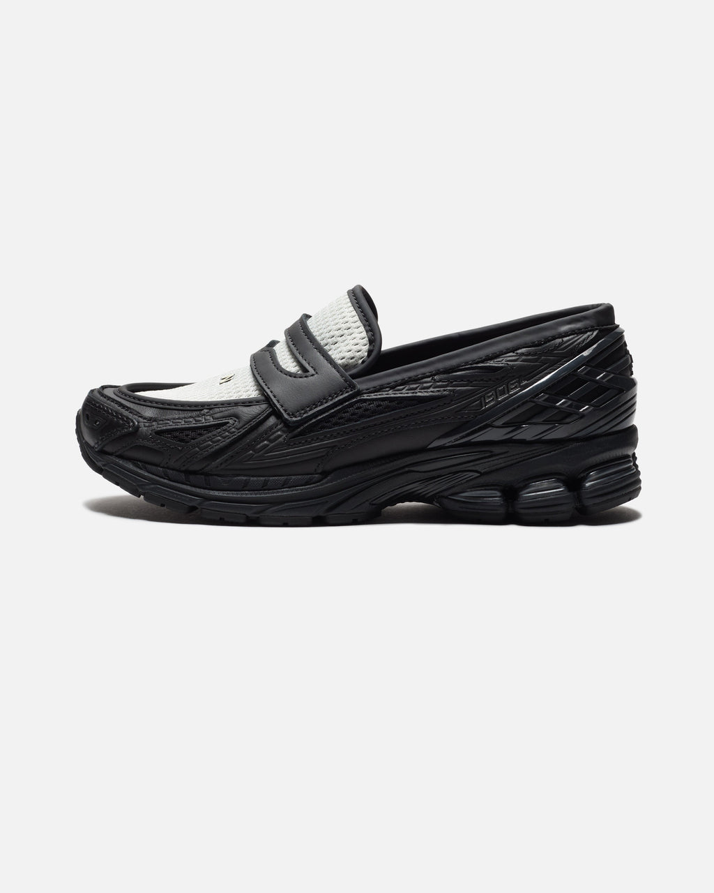 1906l Black New balance оригінал – Купити в Україні – вид ззаду