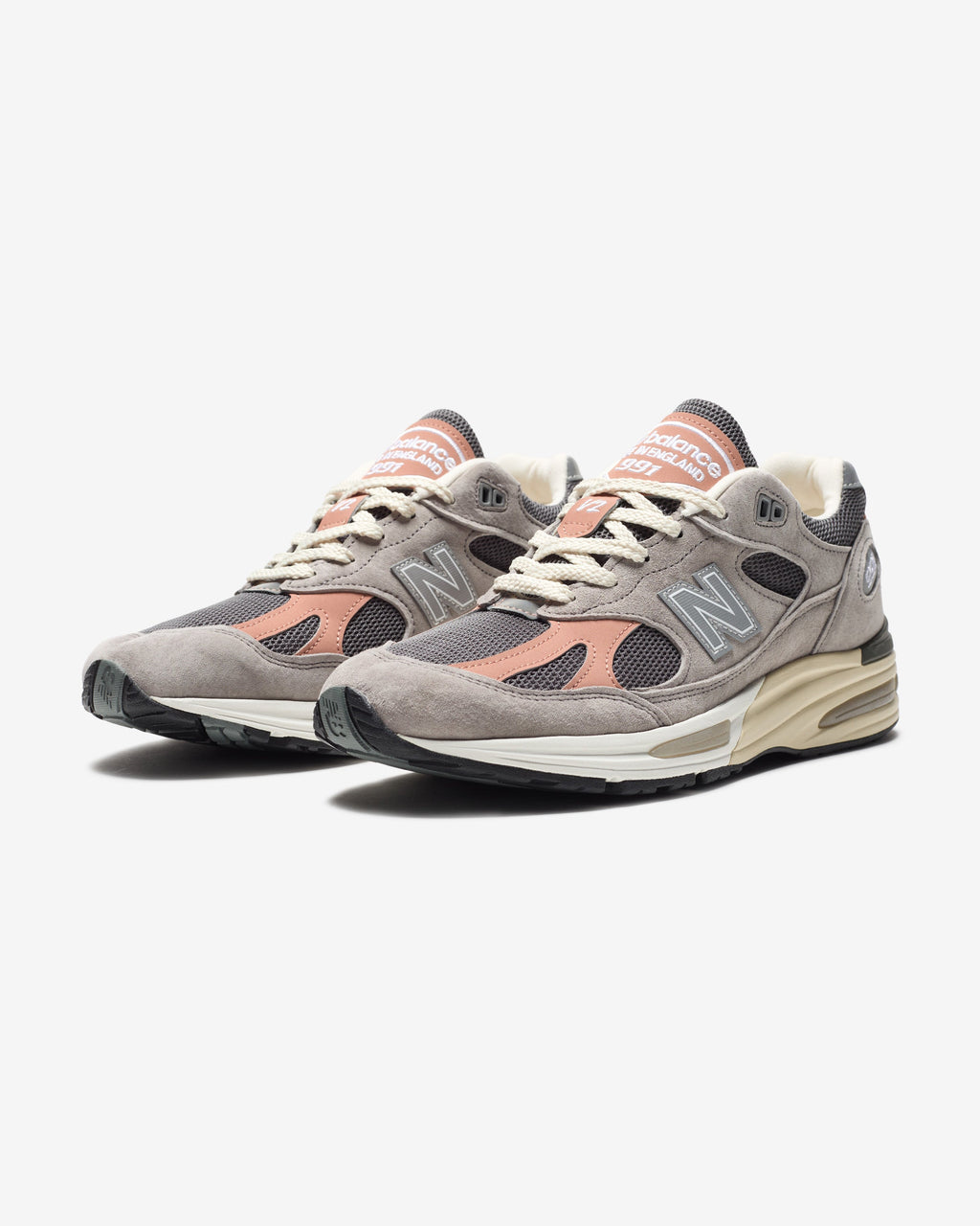 Оригінальна Made In Uk 991 V2 Elephant Skin New balance – боковий вид