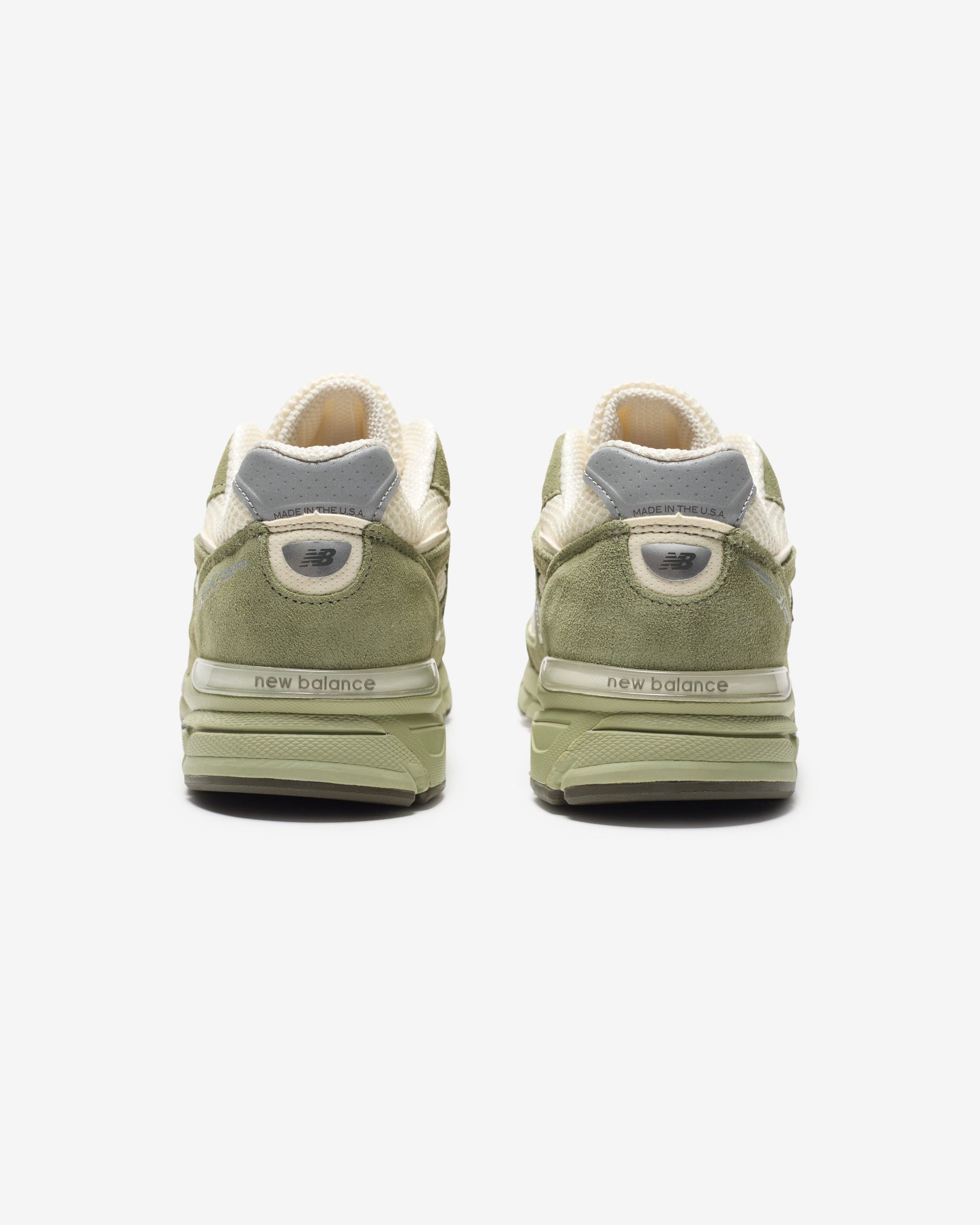 Оригінальна Made In Usa 990 V4 Olive Leaf New balance – детальний вид
