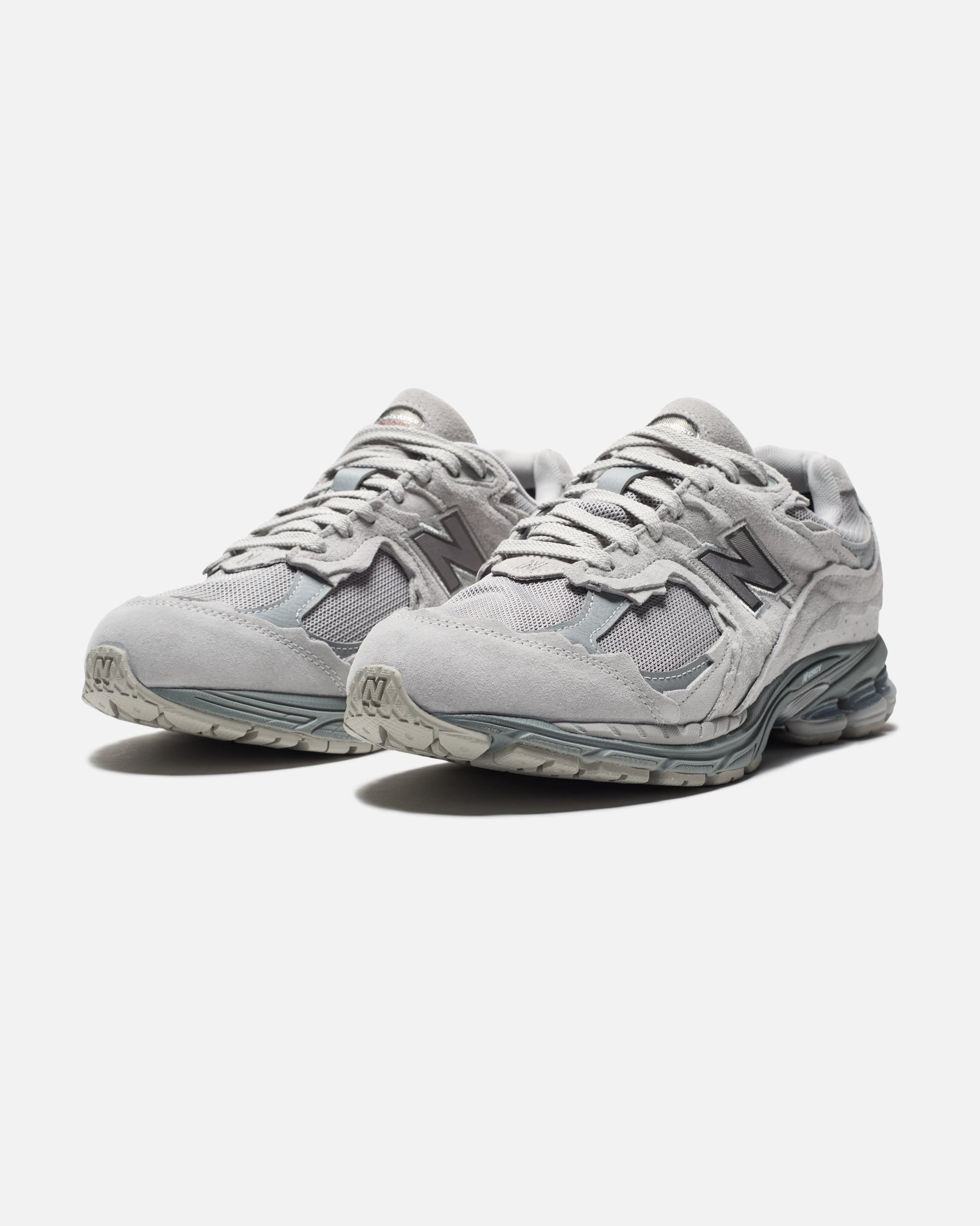 Оригінальна 2002dx Slate Grey New balance – боковий вид
