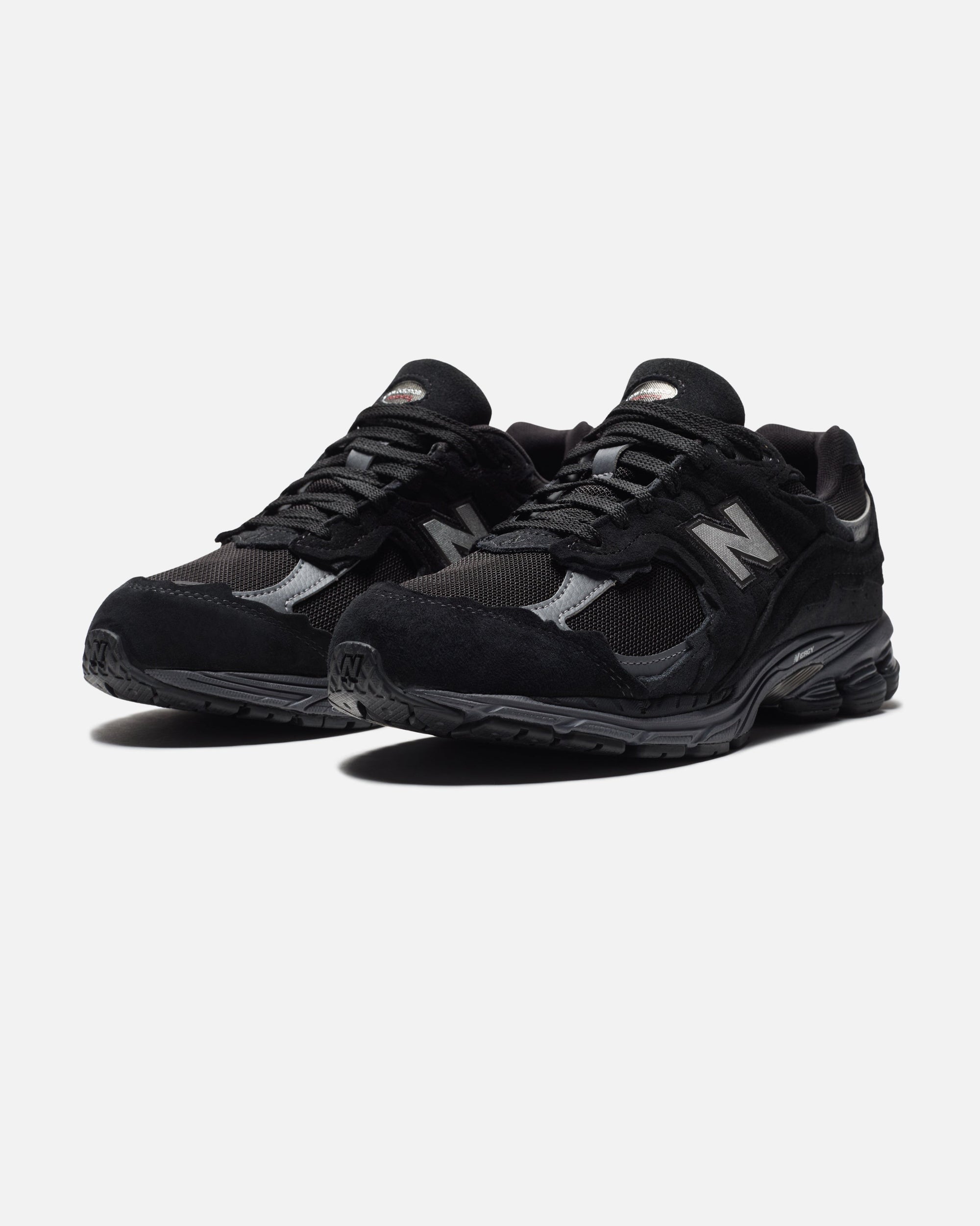 2002dx Black New balance оригінал – Купити в Україні – боковий вид
