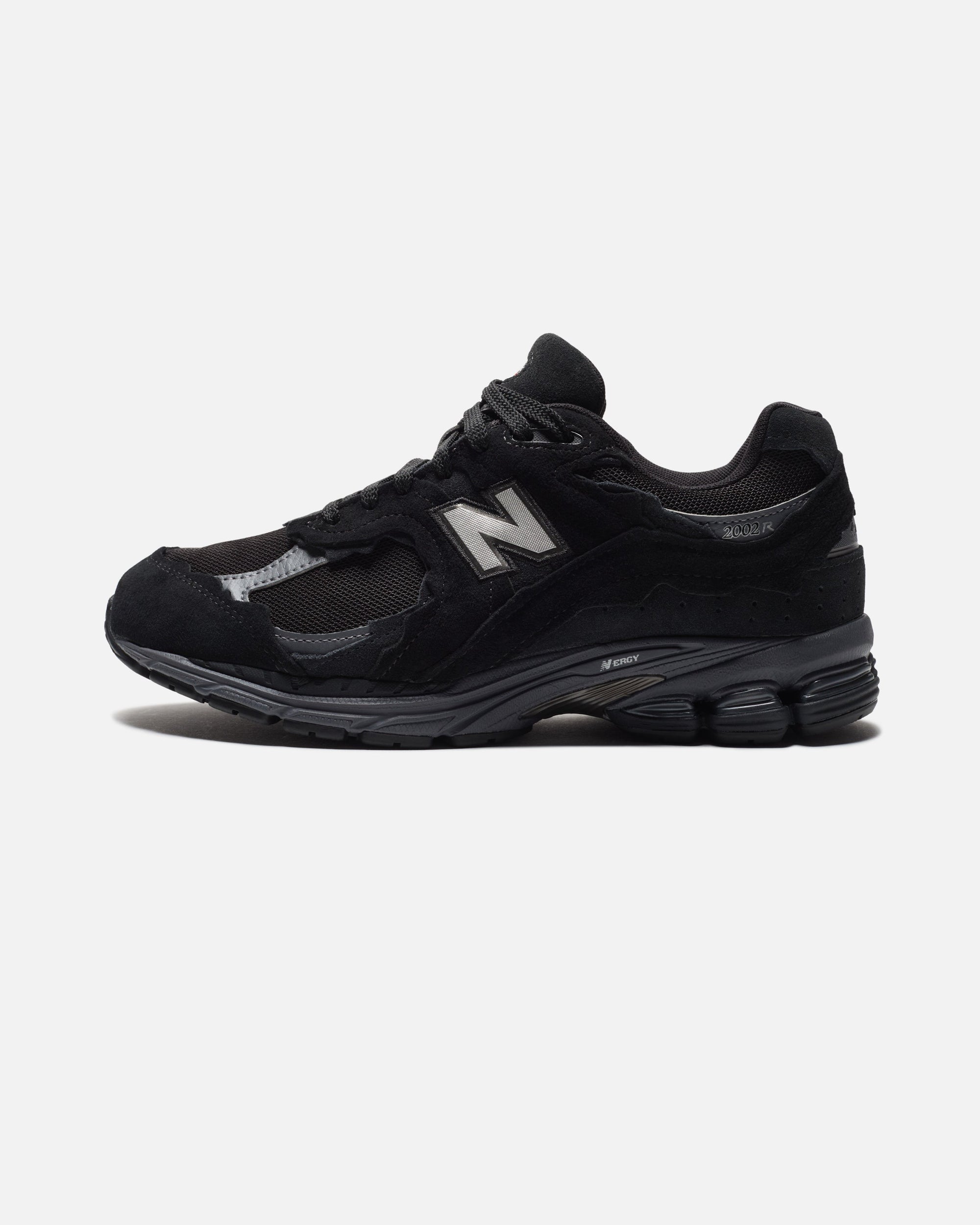 2002dx Black New balance оригінал – Купити в Україні – вид ззаду