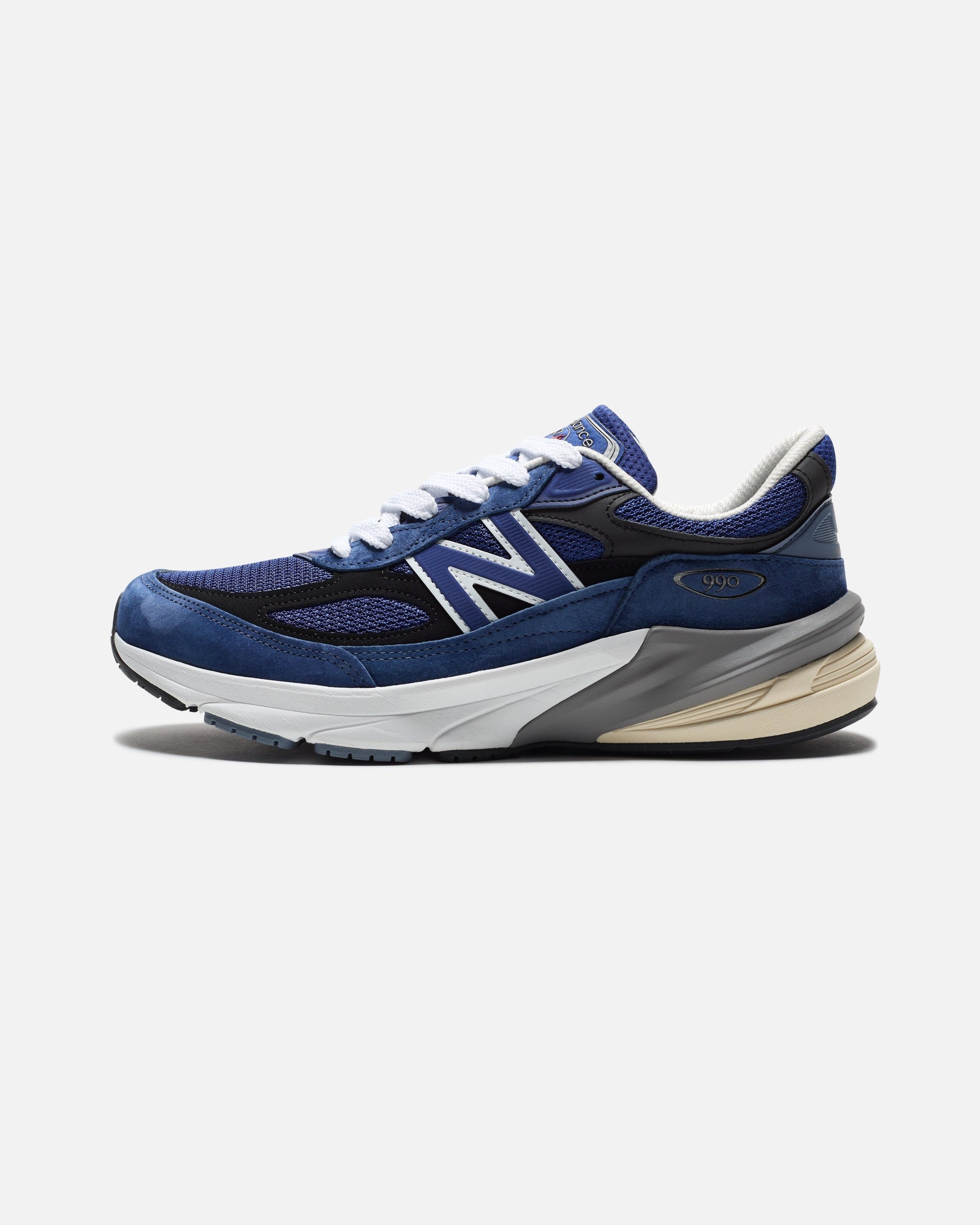 New balance Footwear оригінал | Швидка доставка Україна – вид ззаду