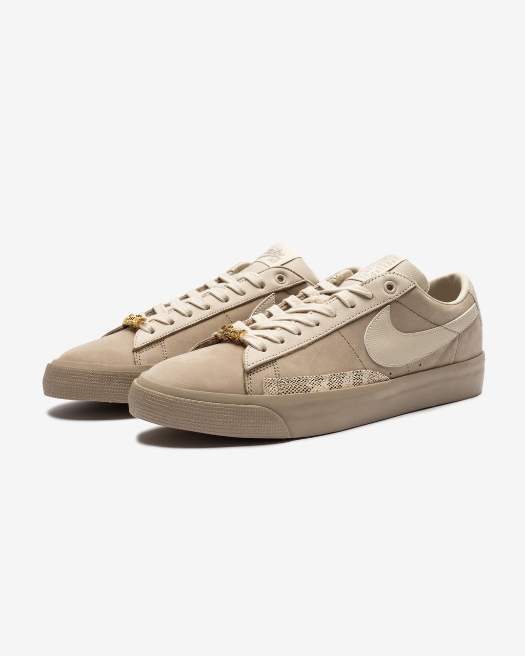 Оригінальна X Fpar Zoom Blazer Low Khaki Nike – боковий вид