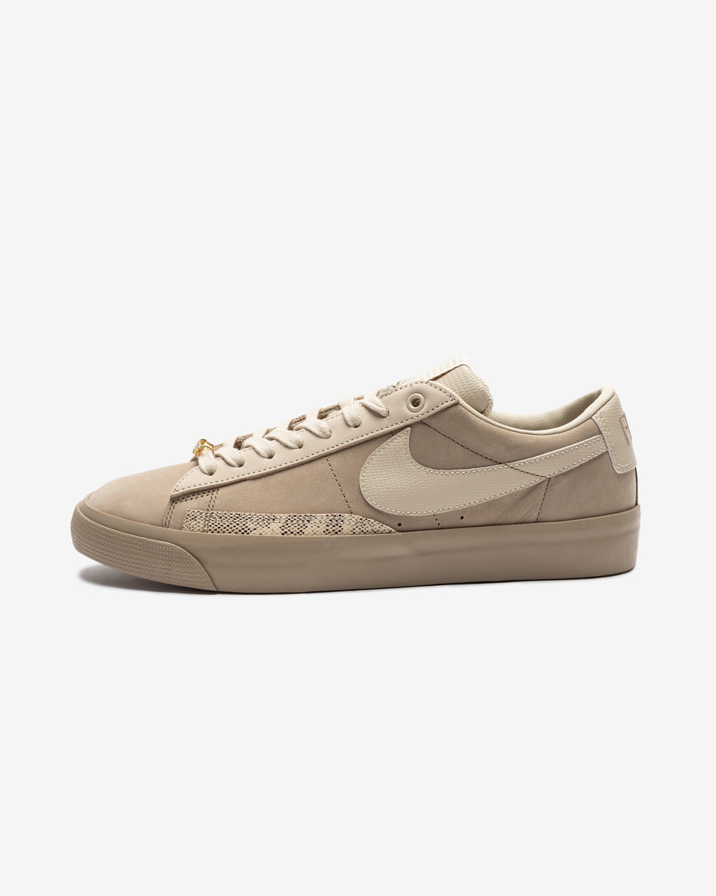 Оригінальна X Fpar Zoom Blazer Low Khaki Nike – вид ззаду