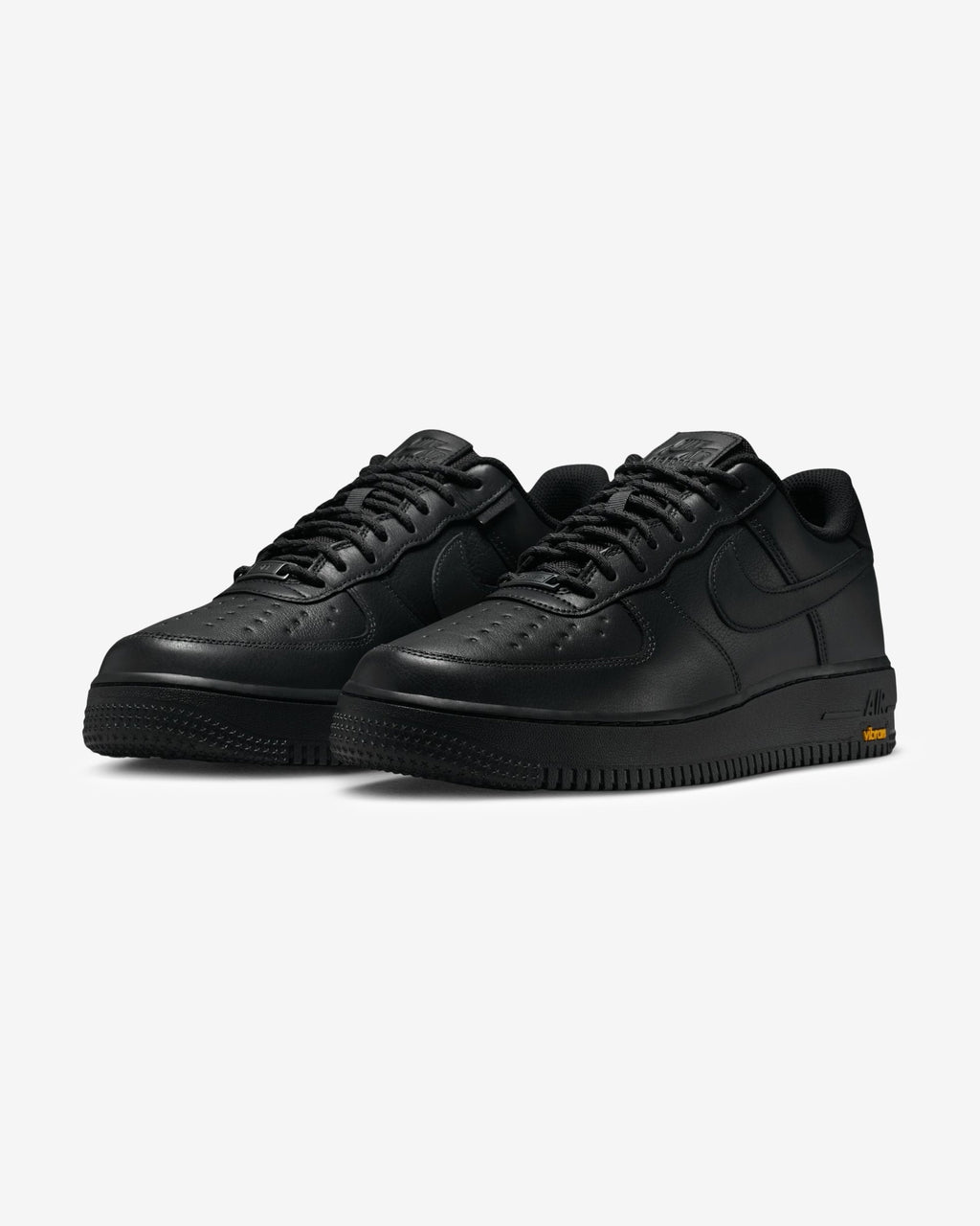 Nike Footwear оригінал | Швидка доставка Україна – боковий вид