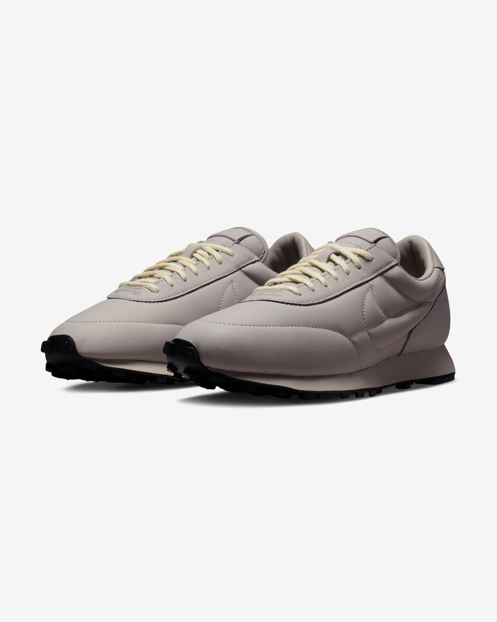 Nike Footwear оригінал | Швидка доставка Україна – боковий вид