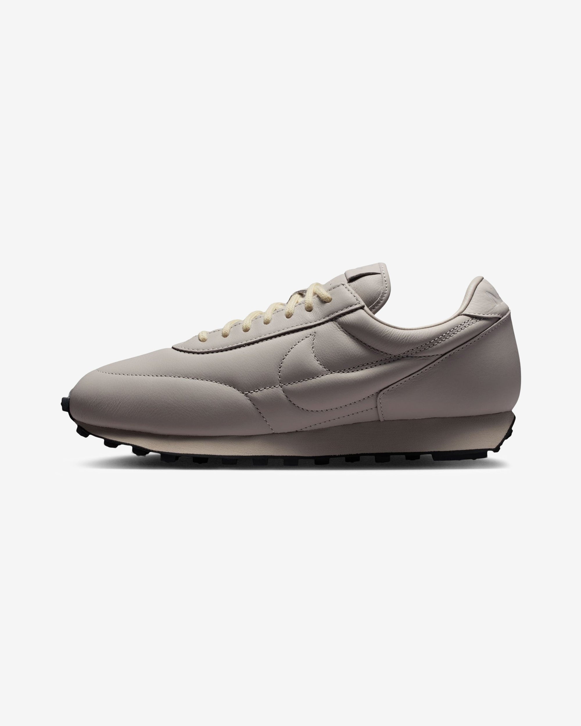 Nike Footwear оригінал | Швидка доставка Україна – вид ззаду