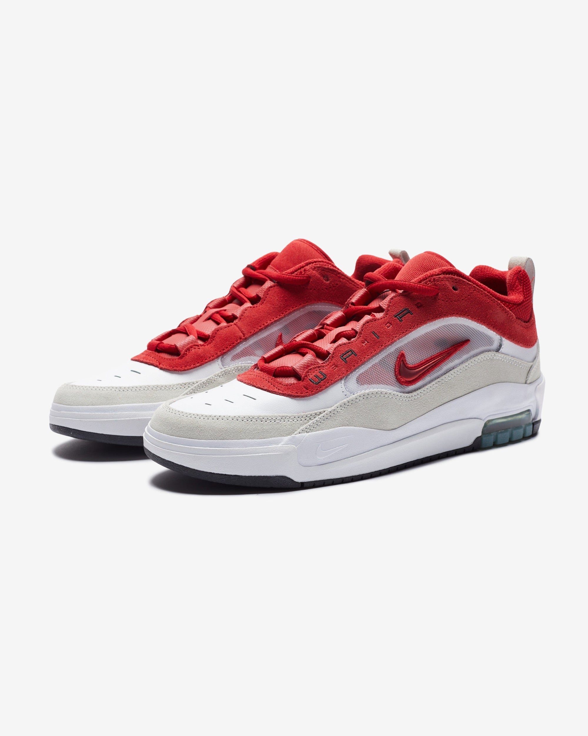 Оригінальна Air Max Ishod 2 White Nike – боковий вид