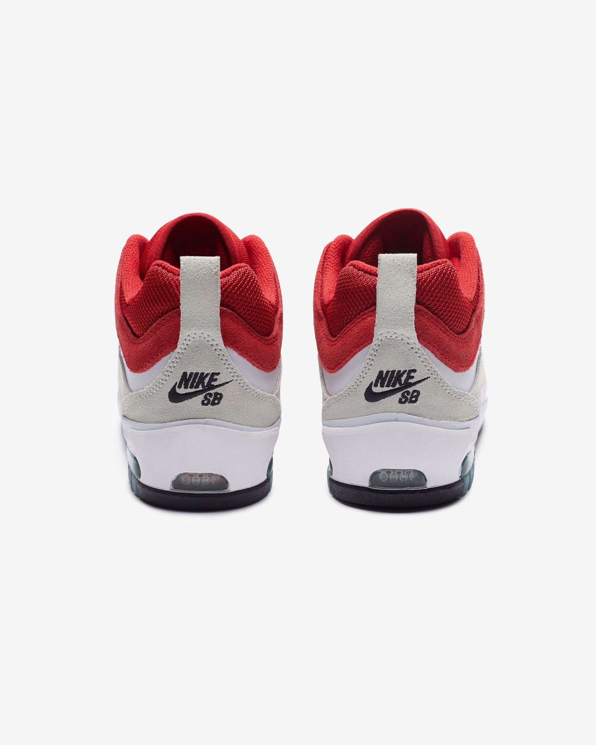 Оригінальна Air Max Ishod 2 White Nike – детальний вид