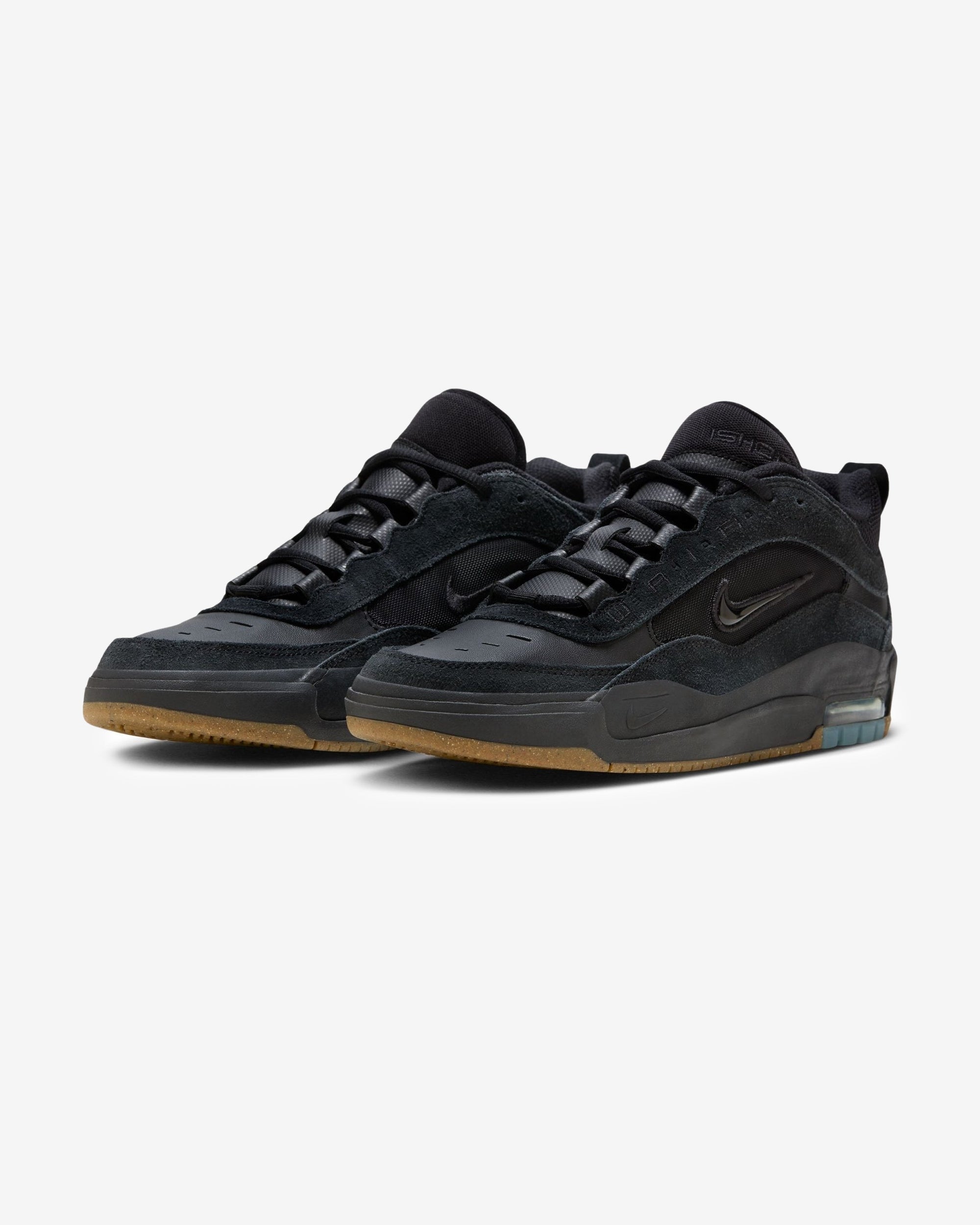 Оригінальна Air Max Ishod Black Nike – боковий вид