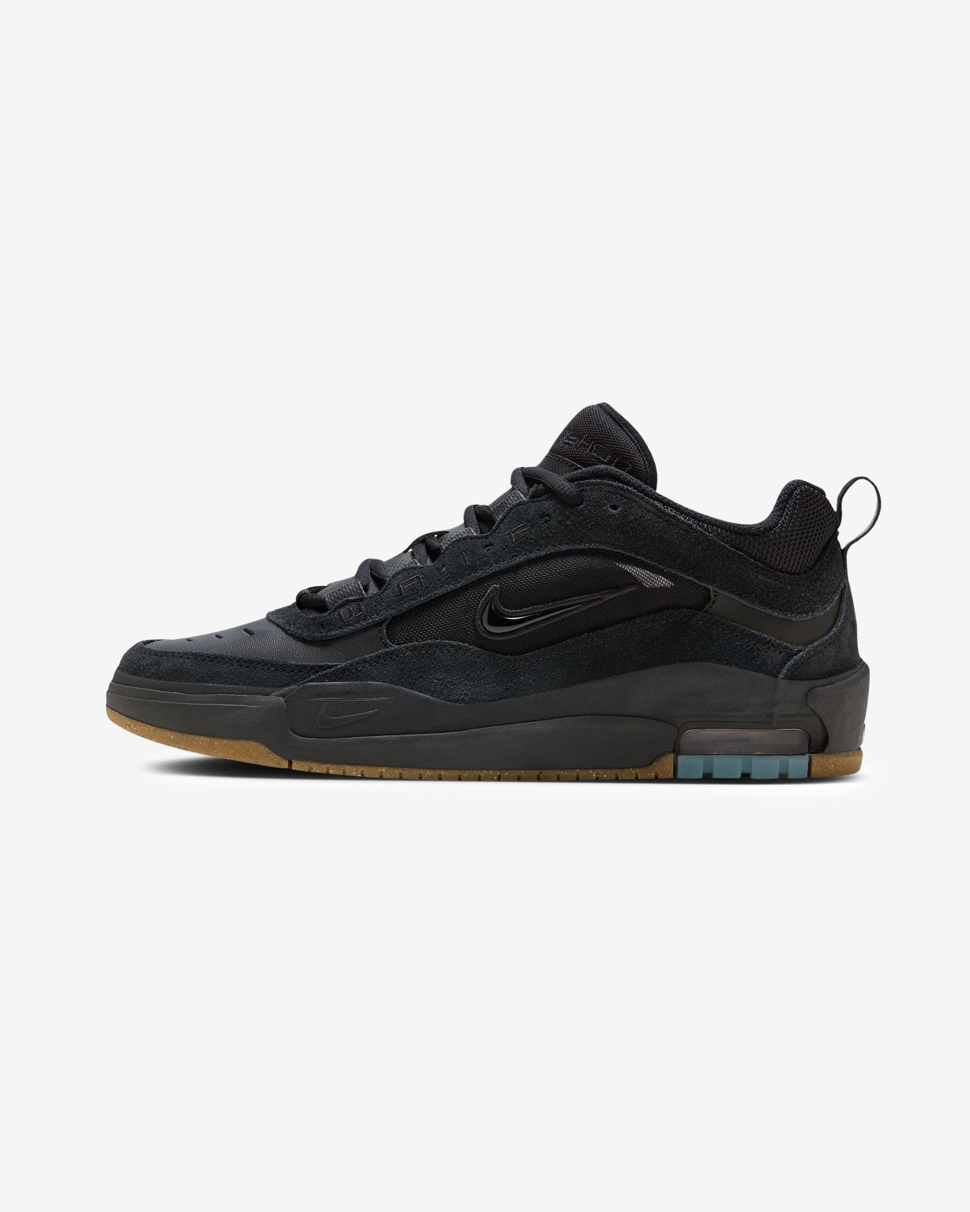 Оригінальна Air Max Ishod Black Nike – вид ззаду