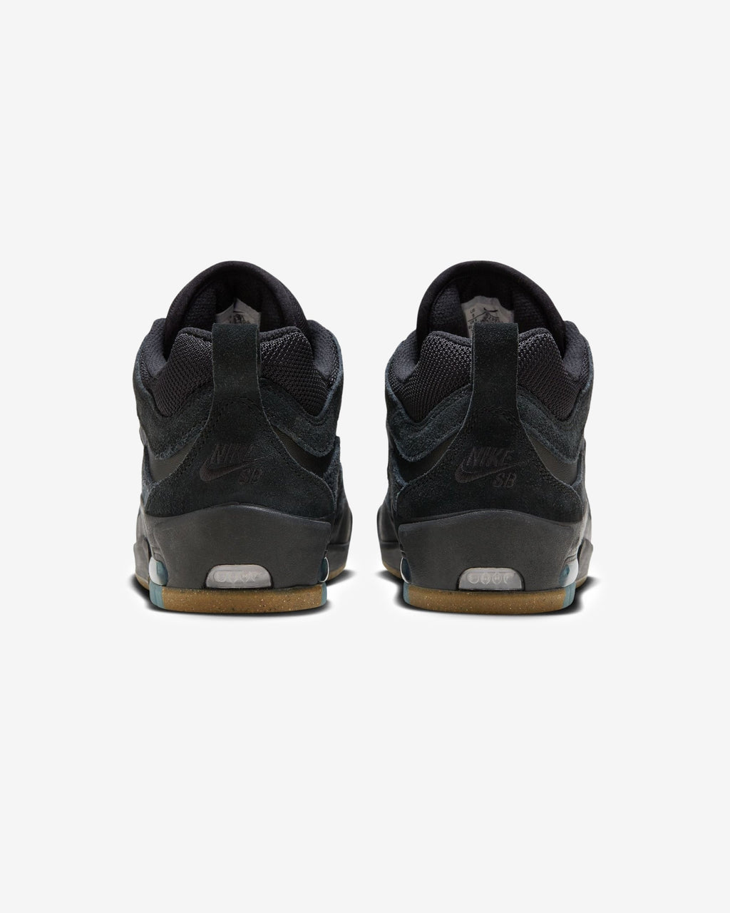 Оригінальна Air Max Ishod Black Nike – детальний вид