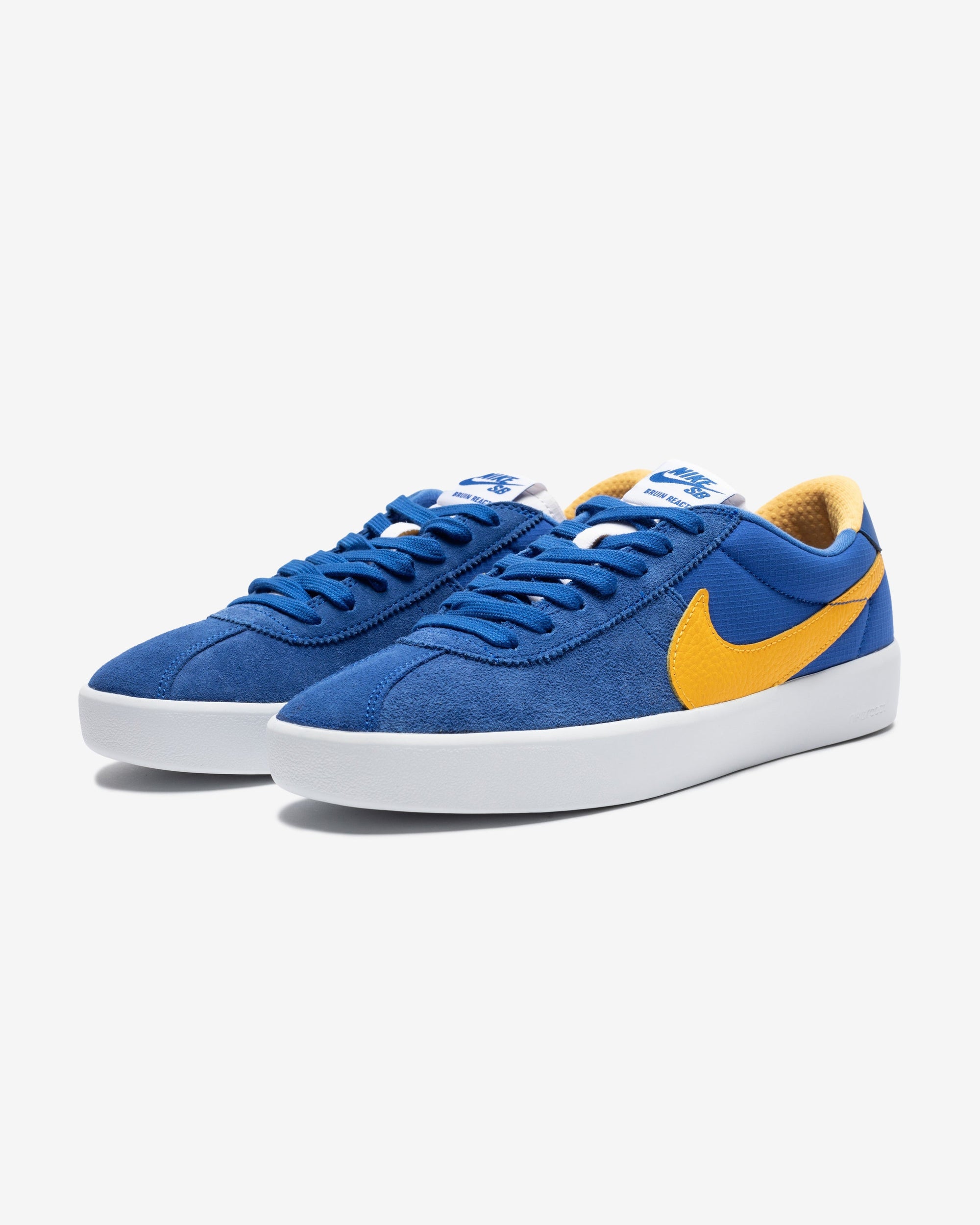 Оригінальна Bruin React Gameroyal Nike – боковий вид