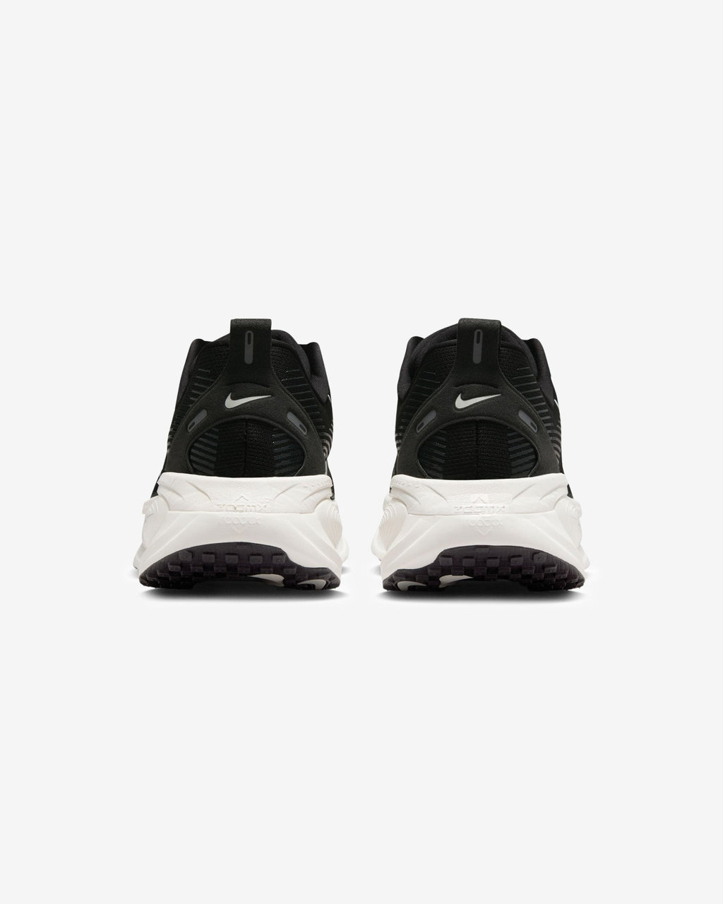 Vomero 18 Black Nike оригінал – Купити в Україні – детальний вид