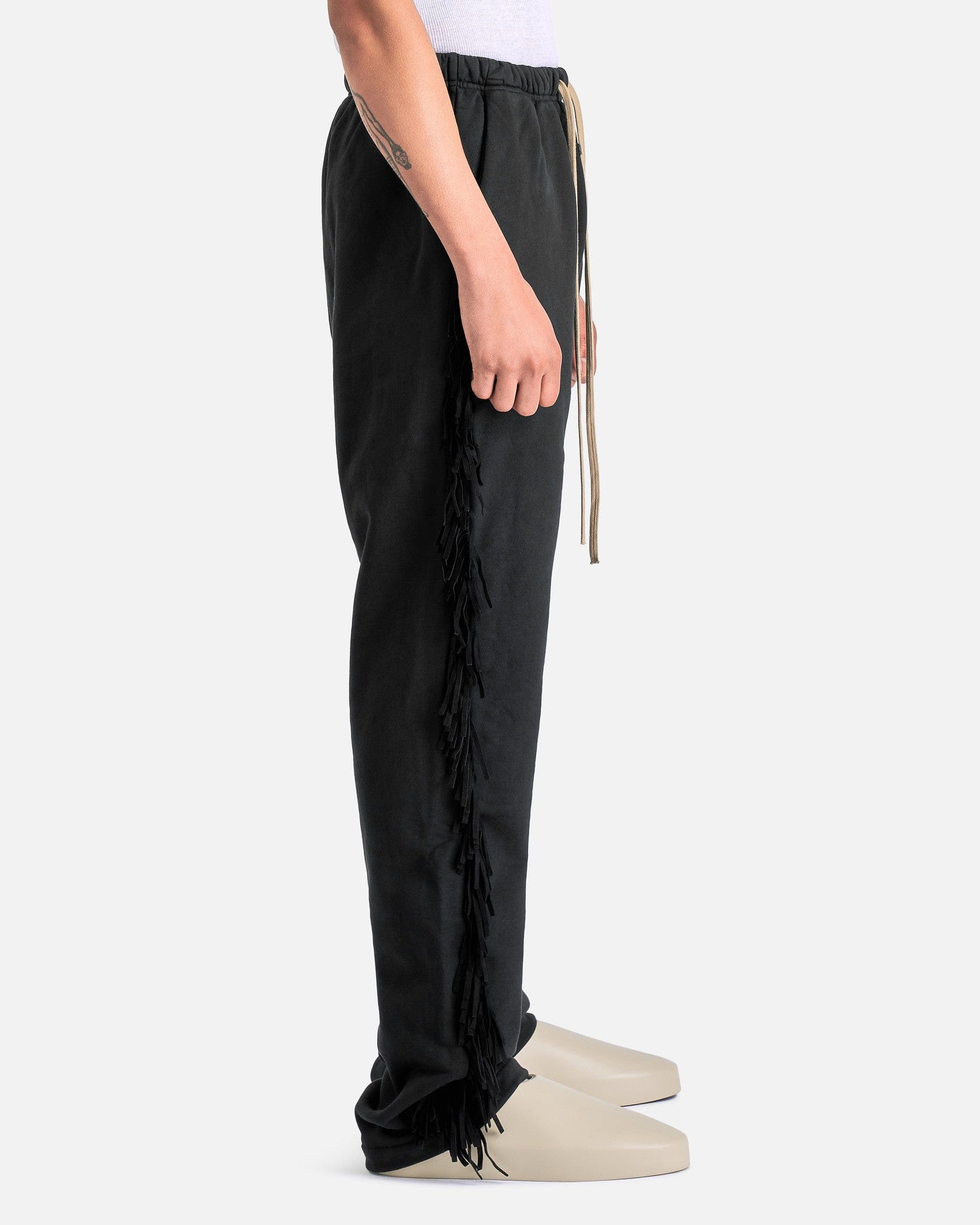 Оригінальна Fringe Sweatpant In Black Fear of god – вид ззаду