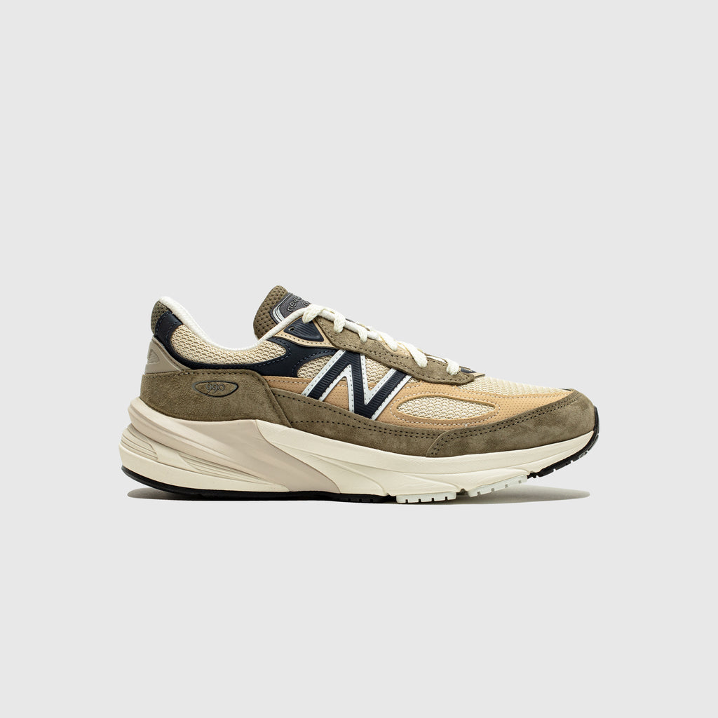 Оригінальна U990wo6 Made In Usa New balance – боковий вид