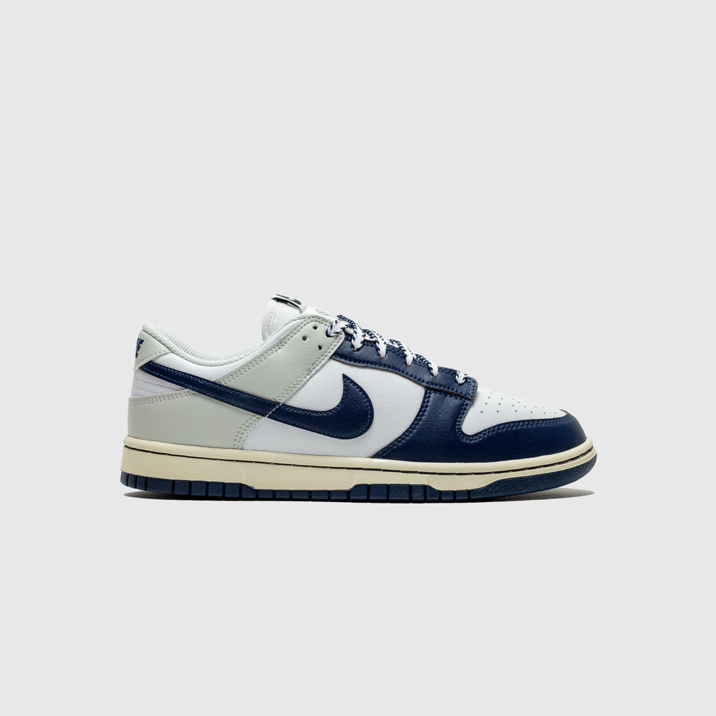 Nike Footwear оригінал | Швидка доставка Україна – боковий вид