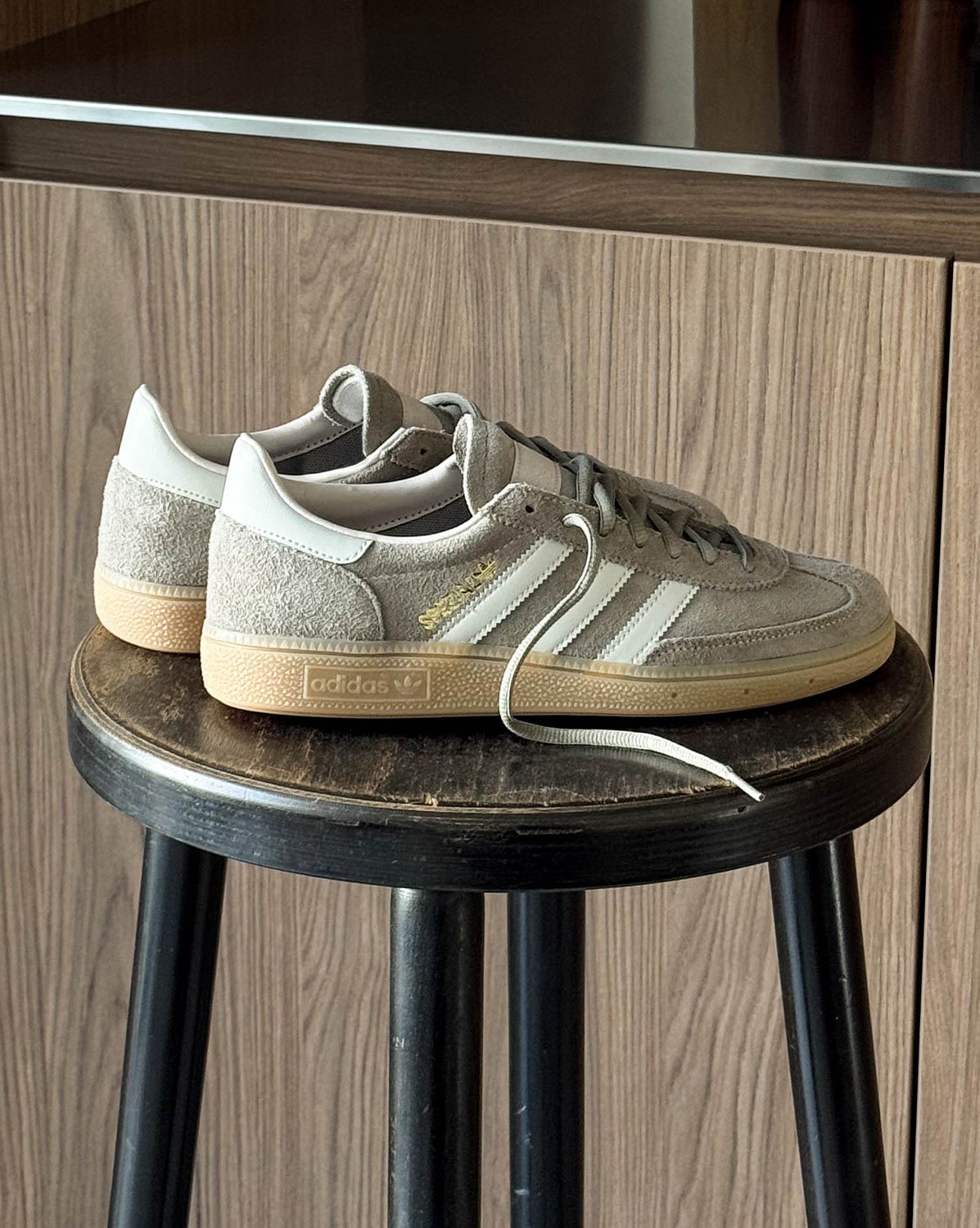 Handball Spezial Adidas оригінал – Купити в Україні – вид ззаду - ADIDAS