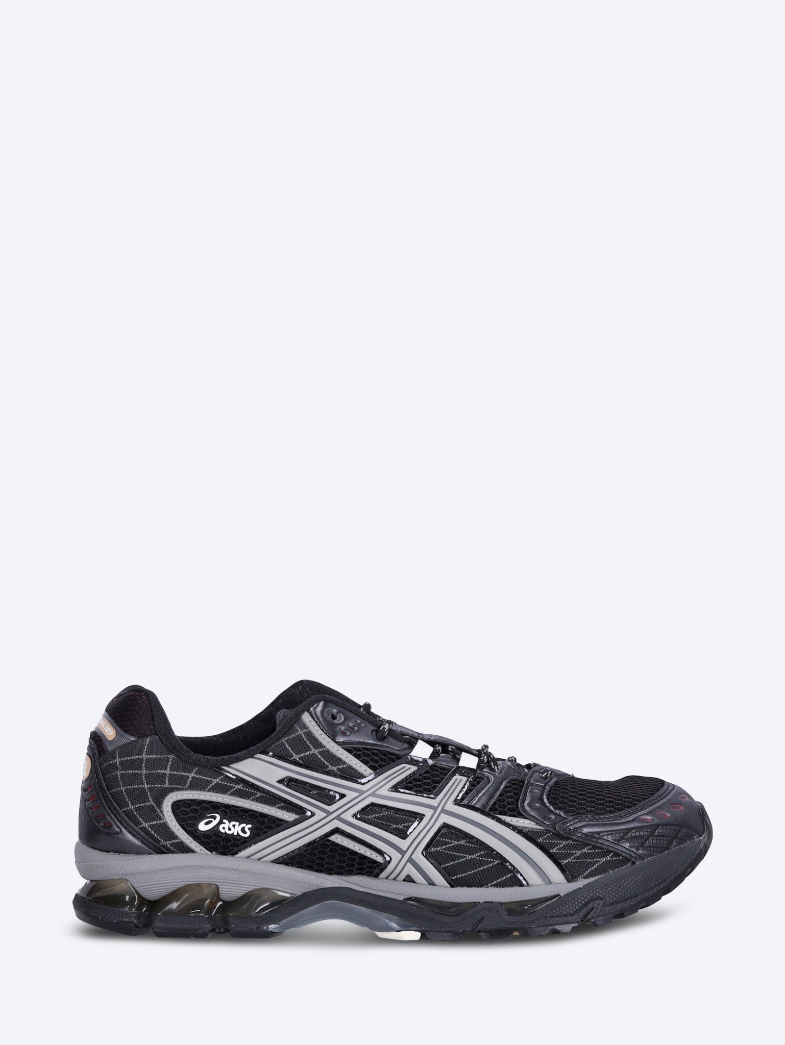 Оригінальна Gel-Nimbus 10.1 Sneakers Asics – боковий вид