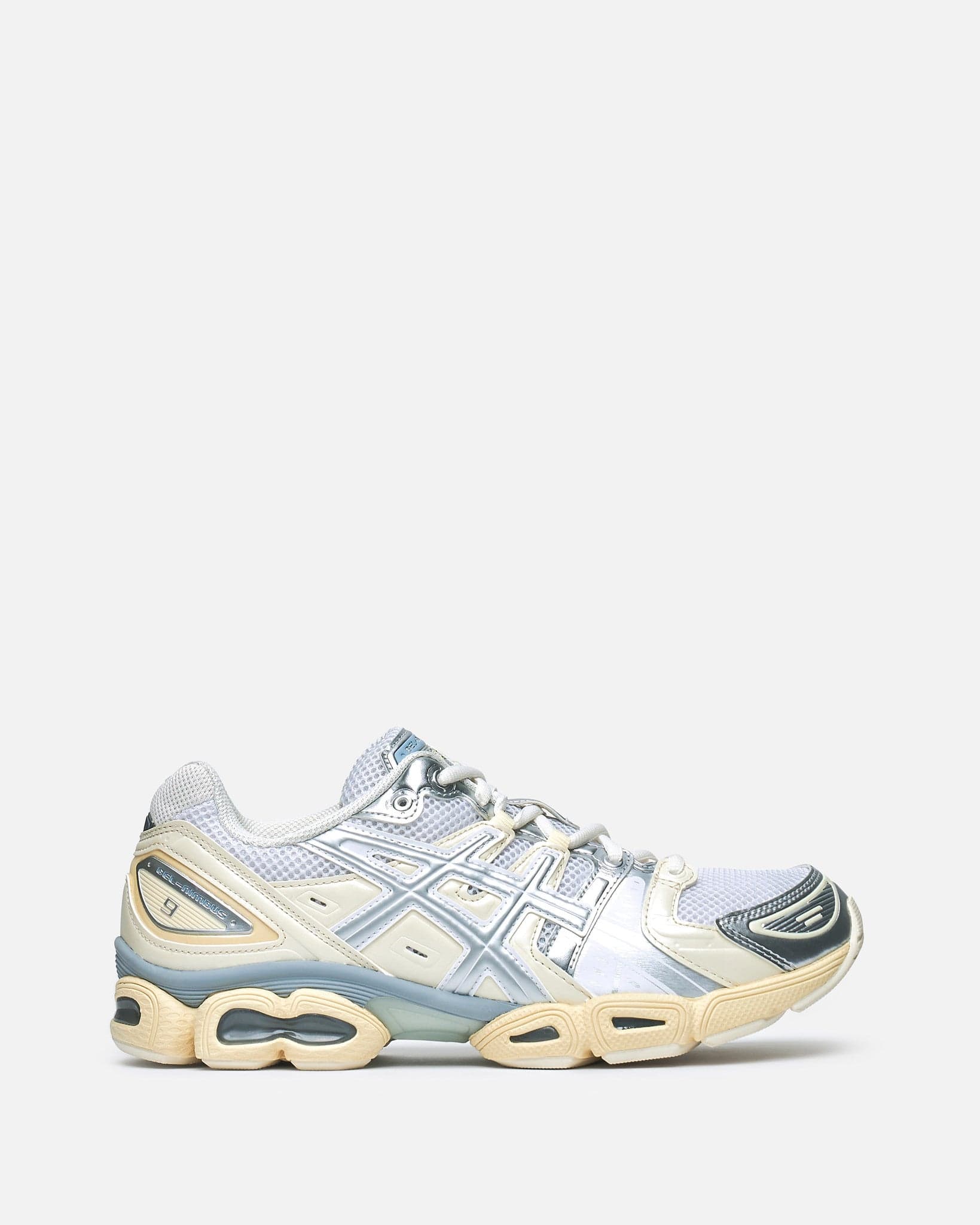 Gel-Nimbus 9 In White Asics оригінал – Купити в Україні – боковий вид