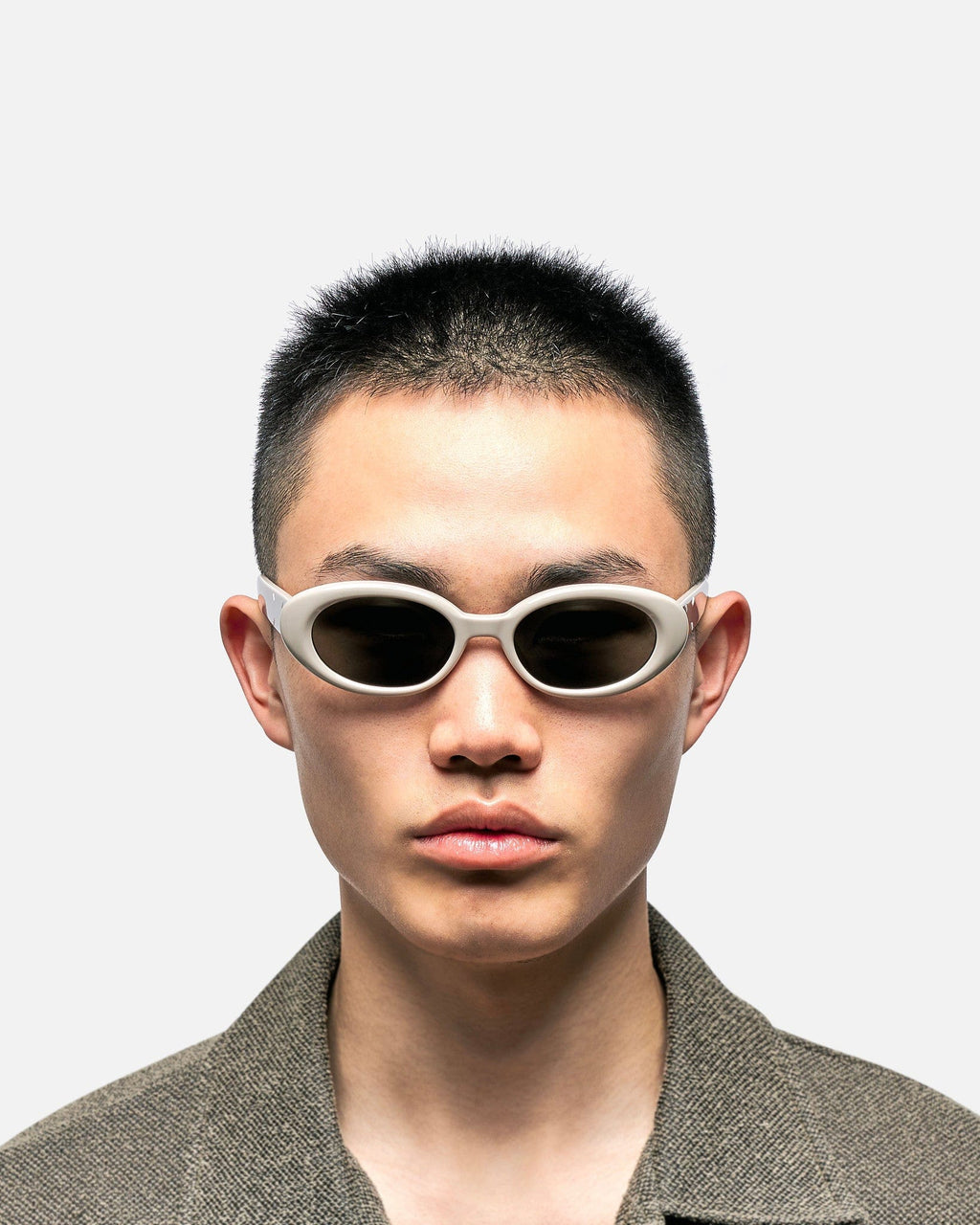 Оригінальна Gentle Monster Mm107 G10 Maison margiela – вид ззаду