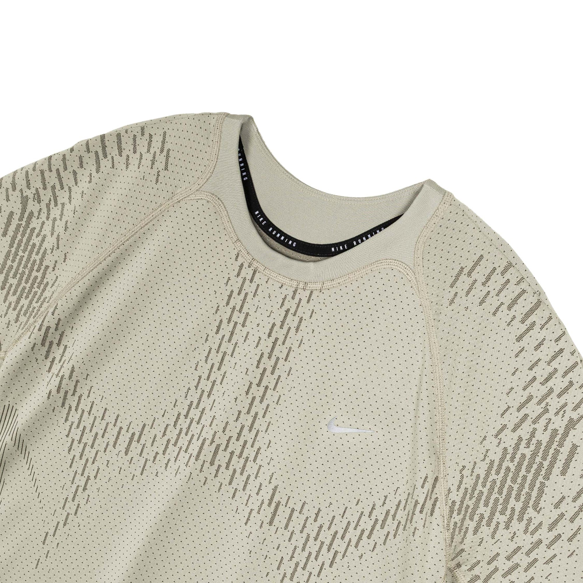 Nike Tops оригінал | Швидка доставка Україна – детальний вид