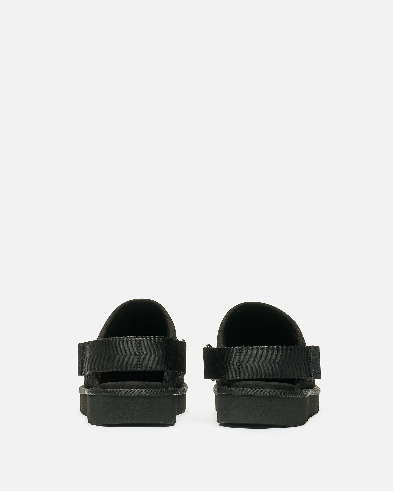 Goldencoast Clog II In Black Ugg – Гарантія оригінальності – збільшений вид