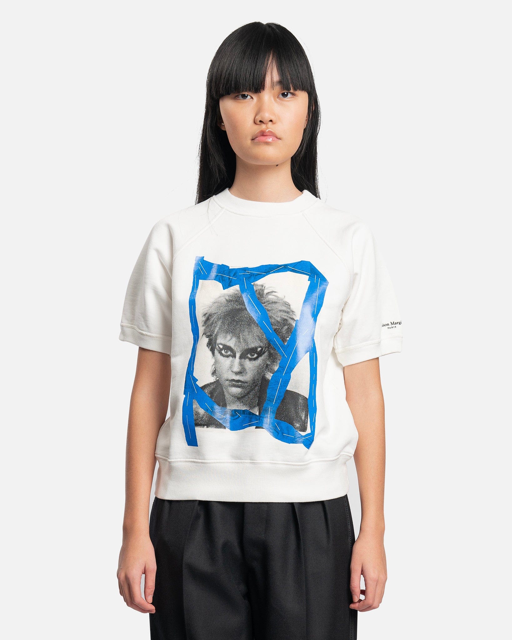 Оригінальна Graphic Print Sweater In White Maison margiela – боковий вид