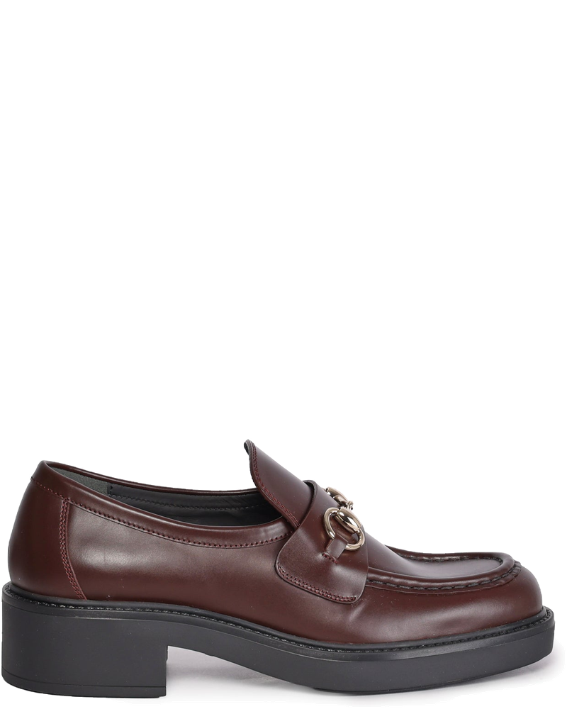 Оригінальна Mocassino In Pelle Con Morsetto Gucci