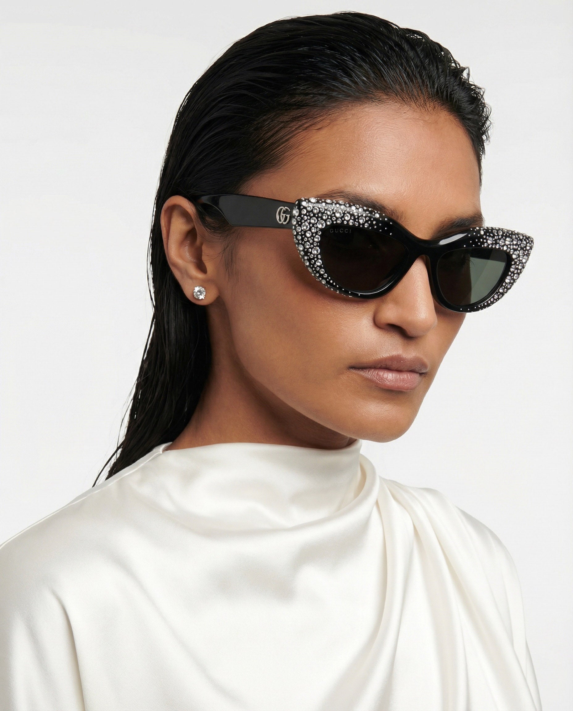 Embellished Cat-Eye Sunglasses Gucci оригінал – Купити в Україні – вид ззаду