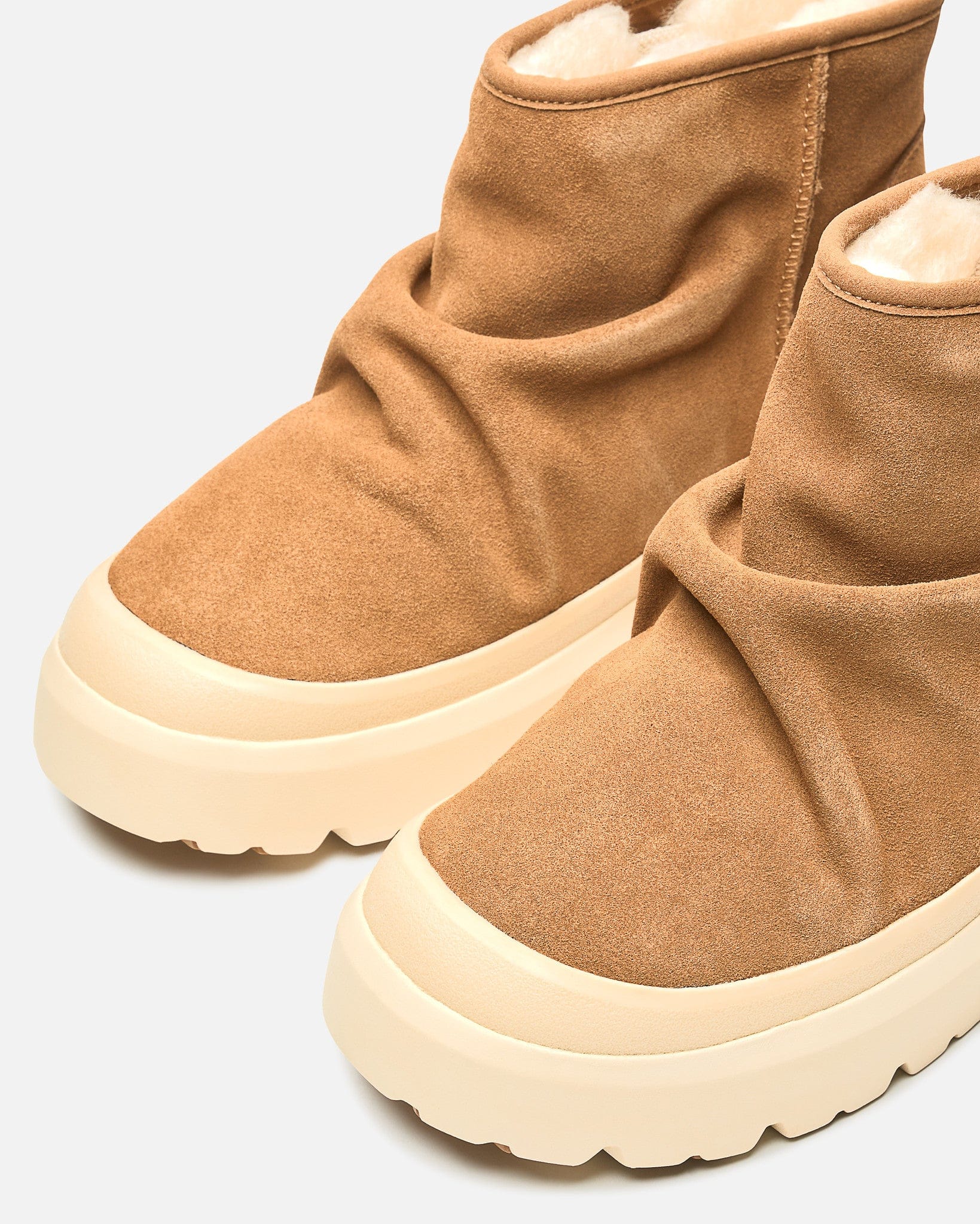 Ugg Footwear оригінал | Швидка доставка Україна – вид ззаду